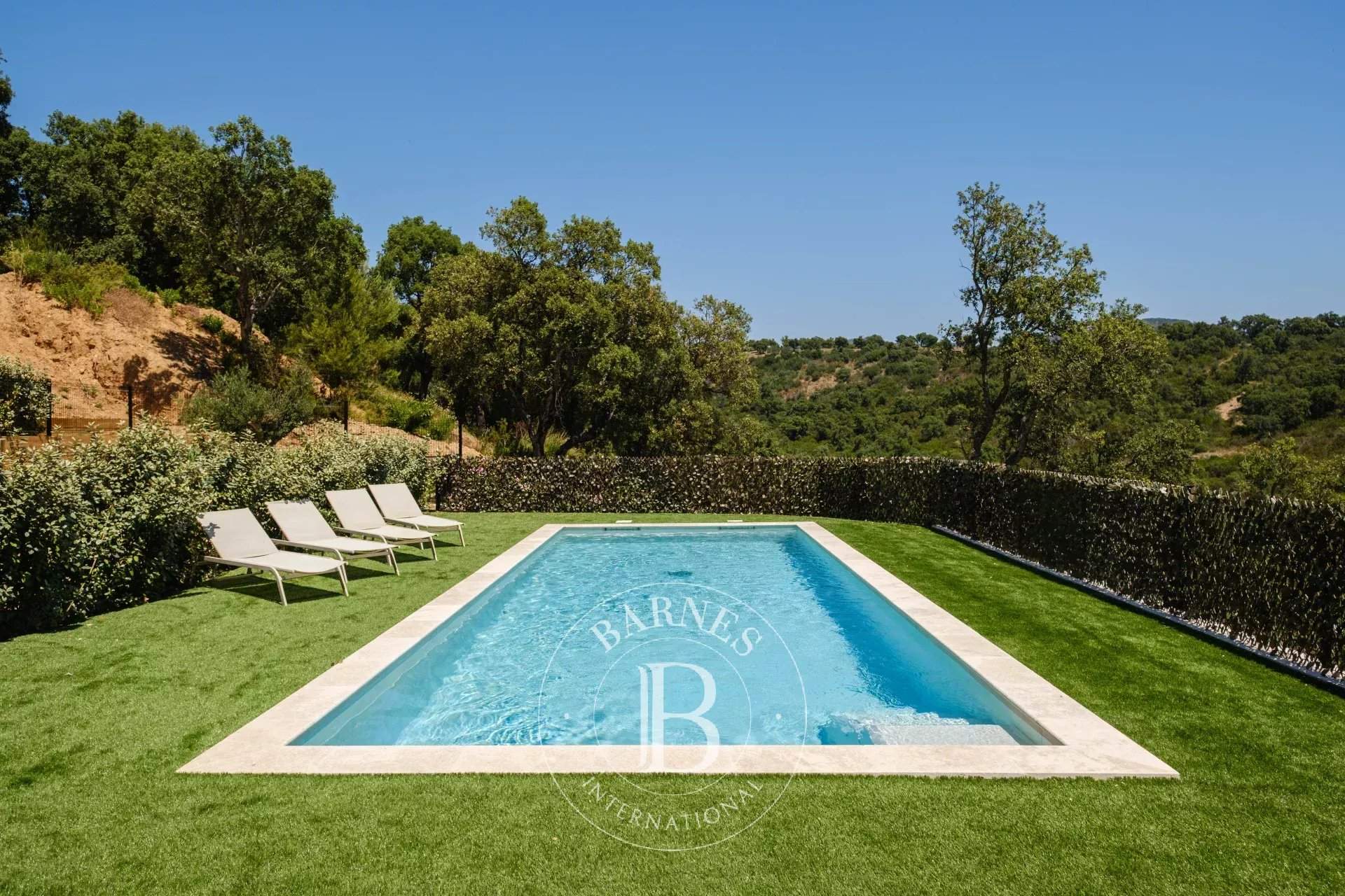 Sainte-Maxime  - Villa  - picture 2