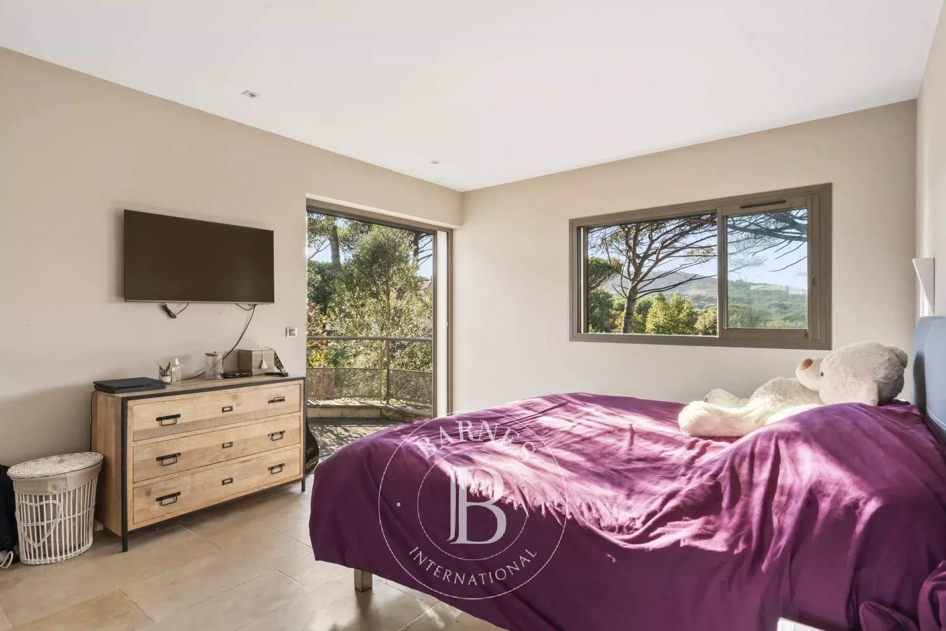 Sainte-Maxime  - Villa 6 Pi&egrave;ces 5 Chambres - picture 8