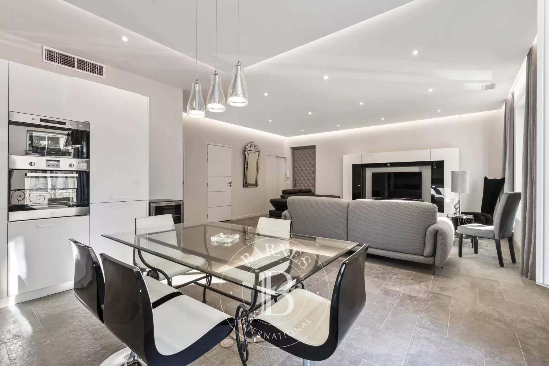 Sainte-Maxime  - Appartement 3 Pi&egrave;ces 2 Chambres - picture 5