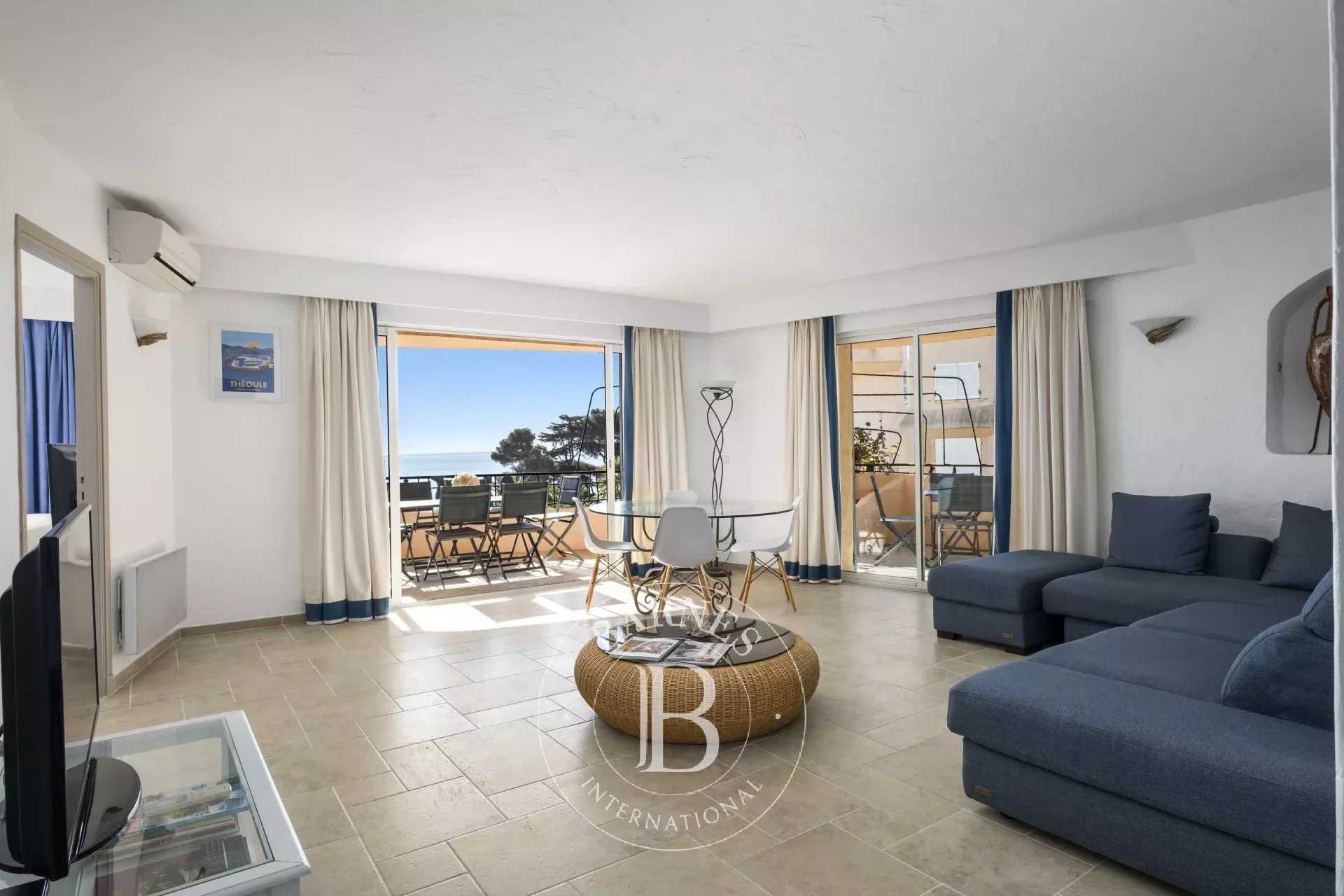 Théoule-sur-Mer  - Apartment 3 Bedrooms