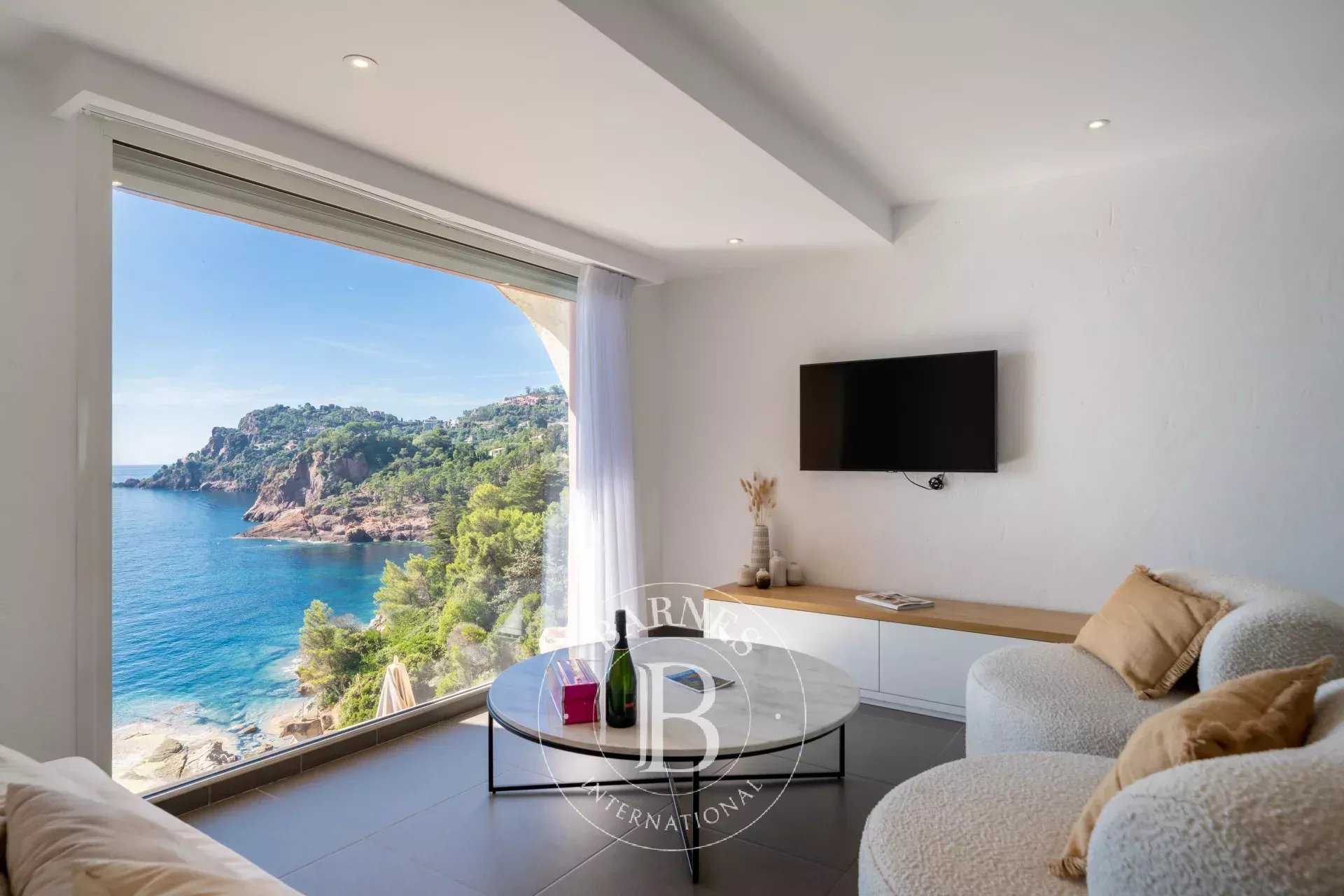Appartement Théoule-sur-Mer  -  ref 86368110 (picture 1)
