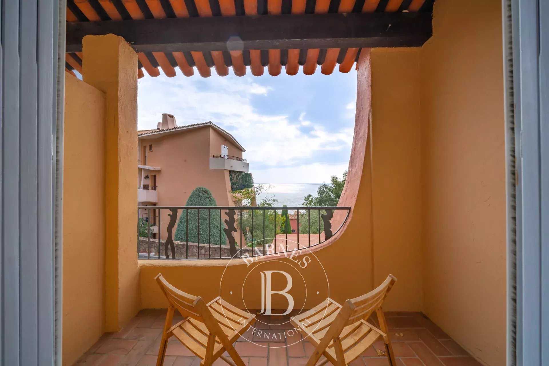 Appartement Théoule-sur-Mer  -  ref 86418010 (picture 1)