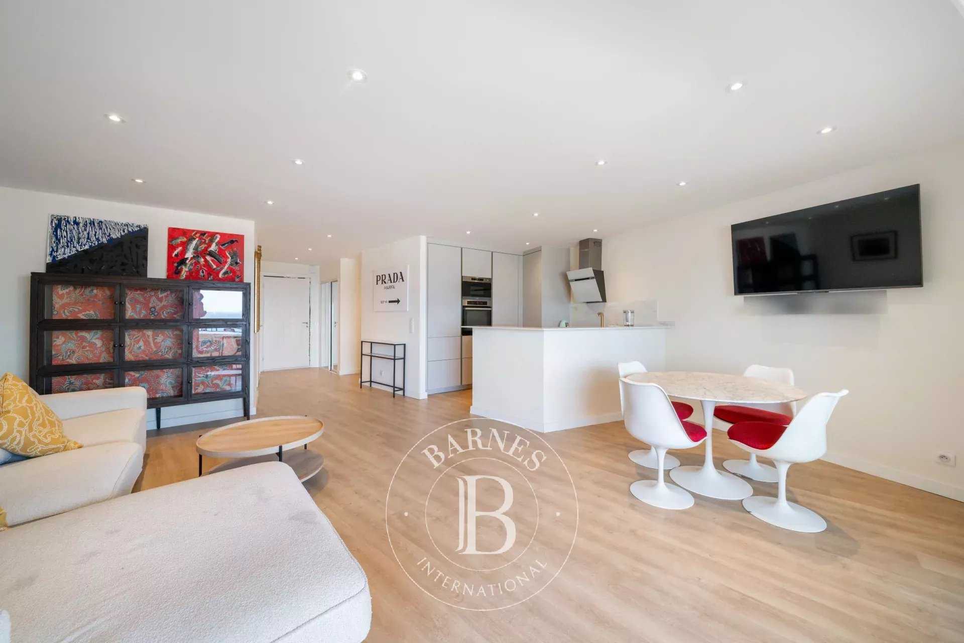 Apartment Théoule-sur-Mer  -  ref 85975051 (picture 2)