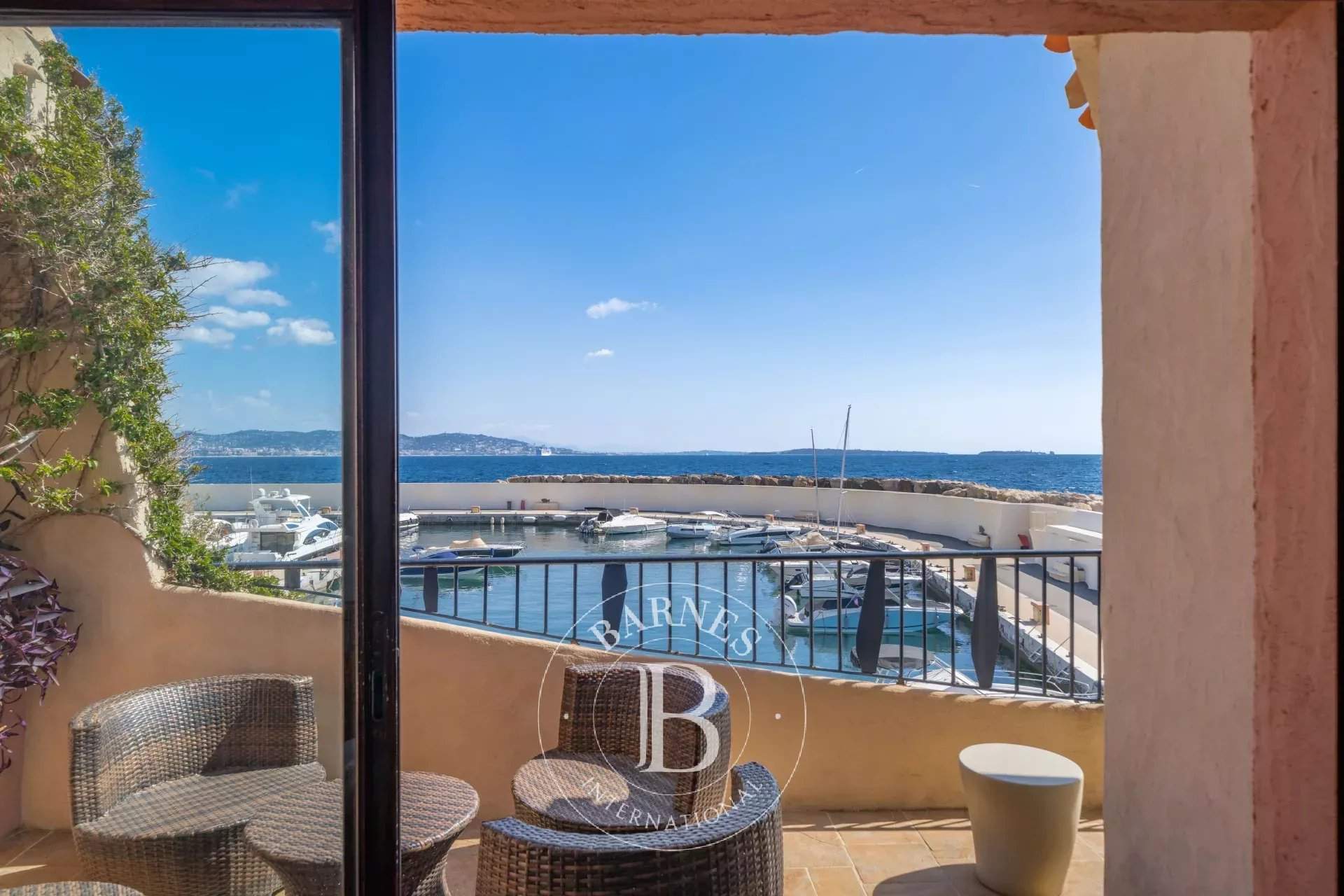 Théoule-sur-Mer  - Appartement 2 Pi&egrave;ces, 1 Chambre - picture 1