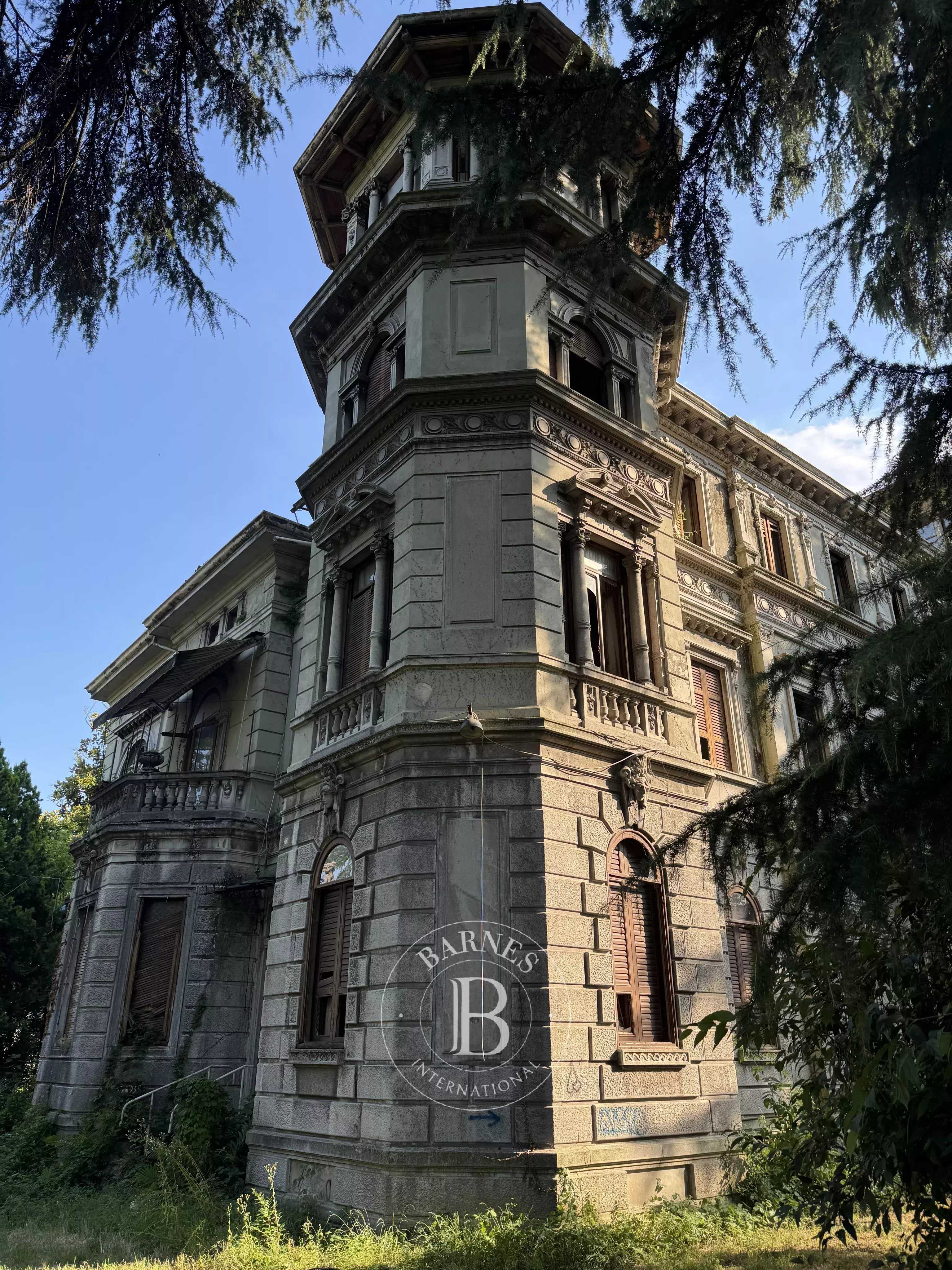 Alzano Lombardo  - Villa 