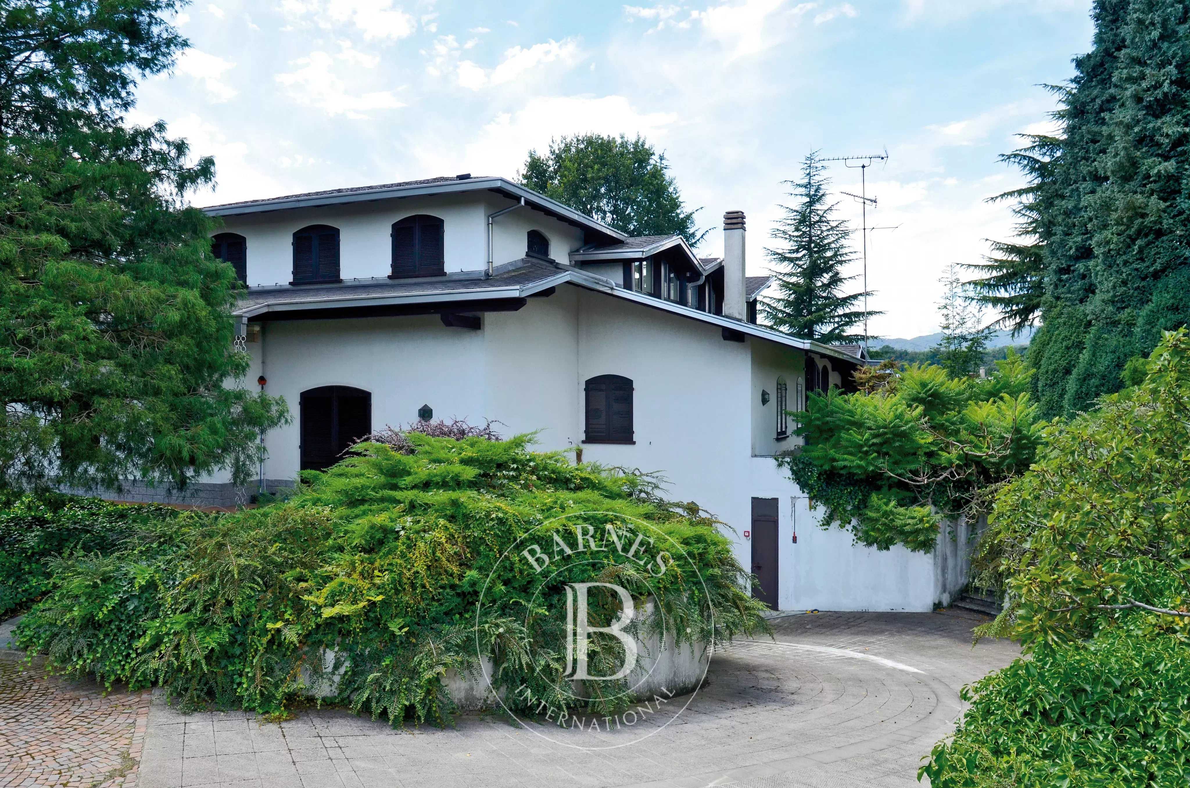 Villa Borgomanero  -  ref 8009726 (picture 3)