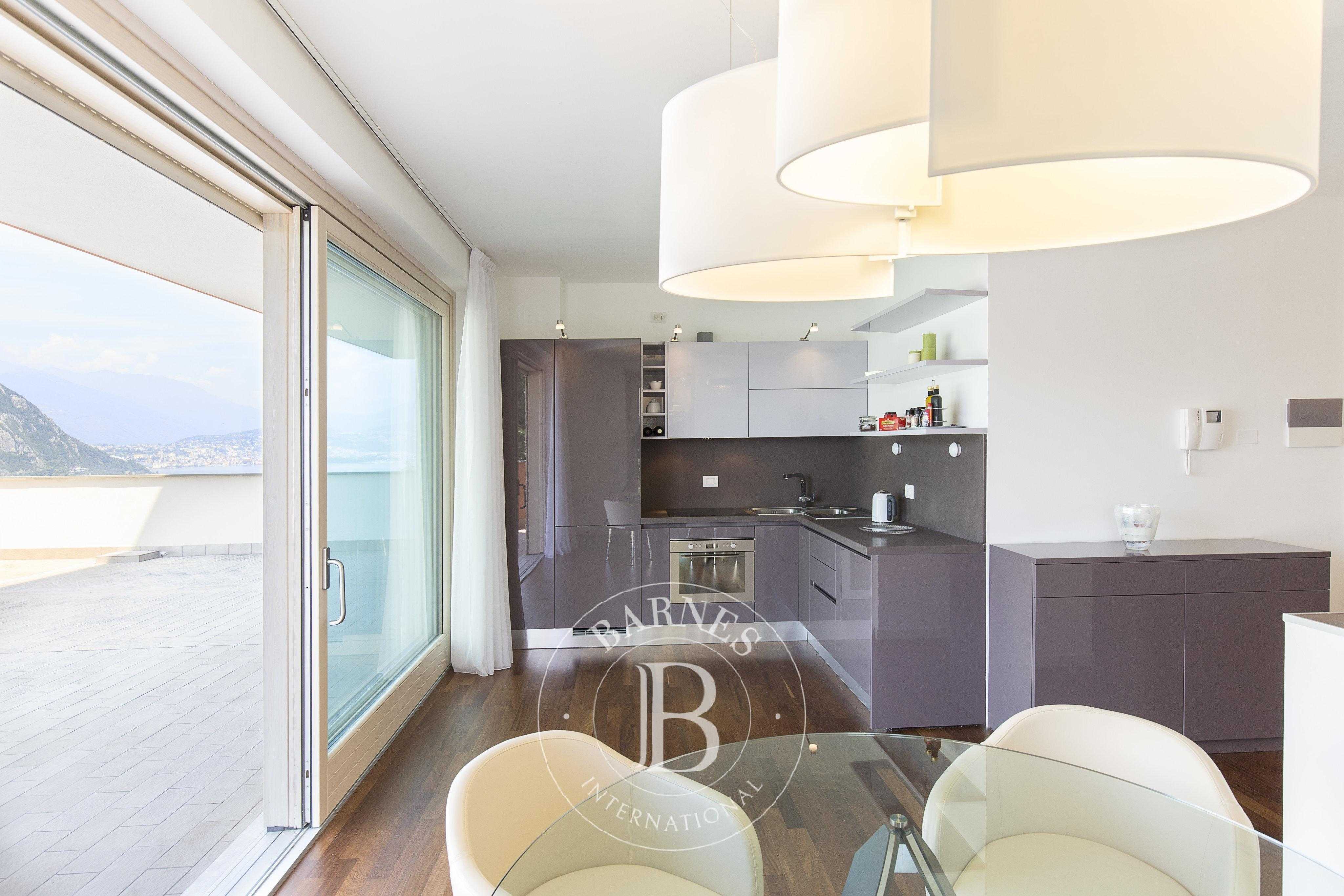 Apartment Campione d'Italia  -  ref 4822973 (picture 2)