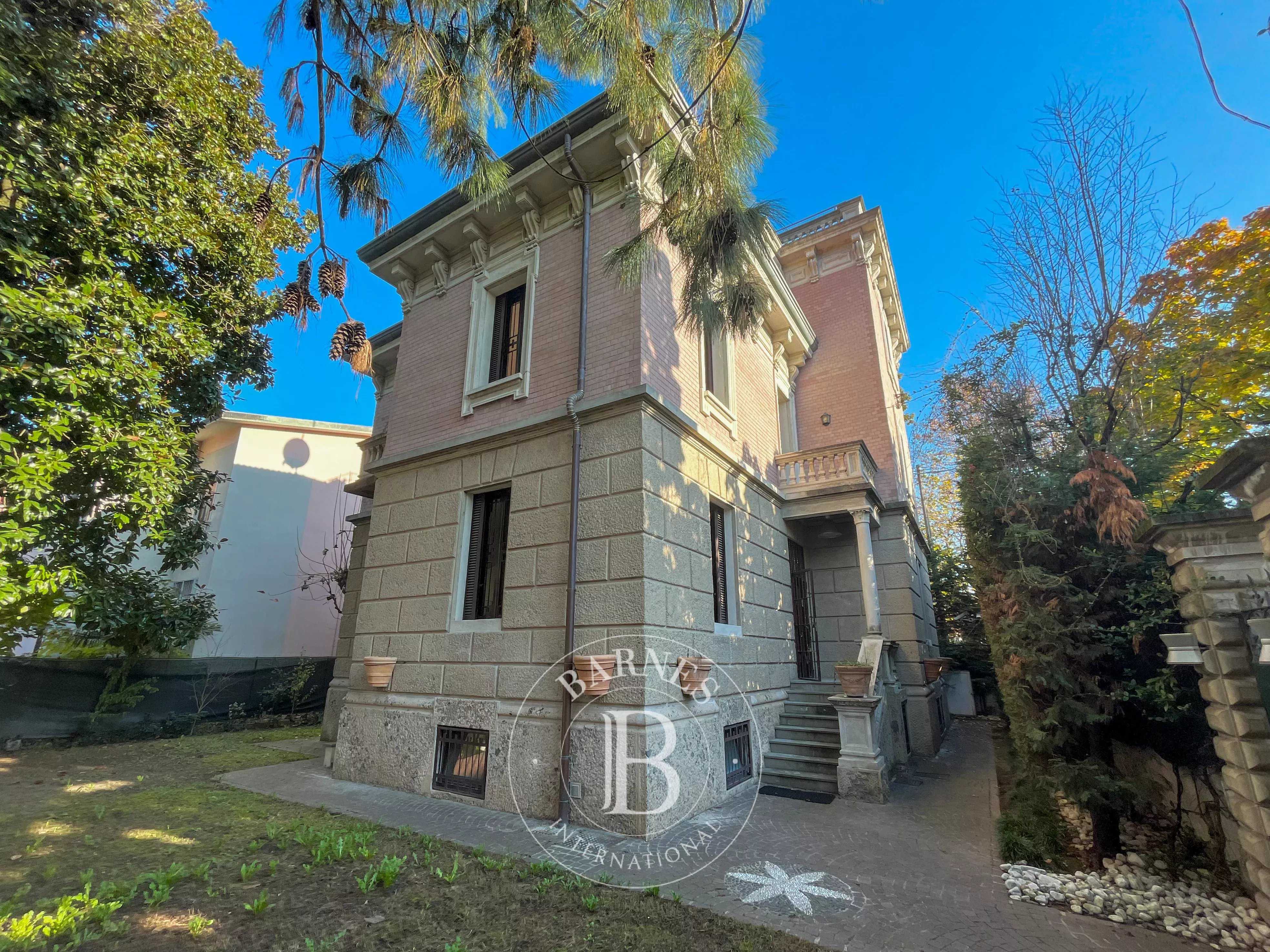 Villa Cusano Milanino  -  ref 85323475 (picture 1)