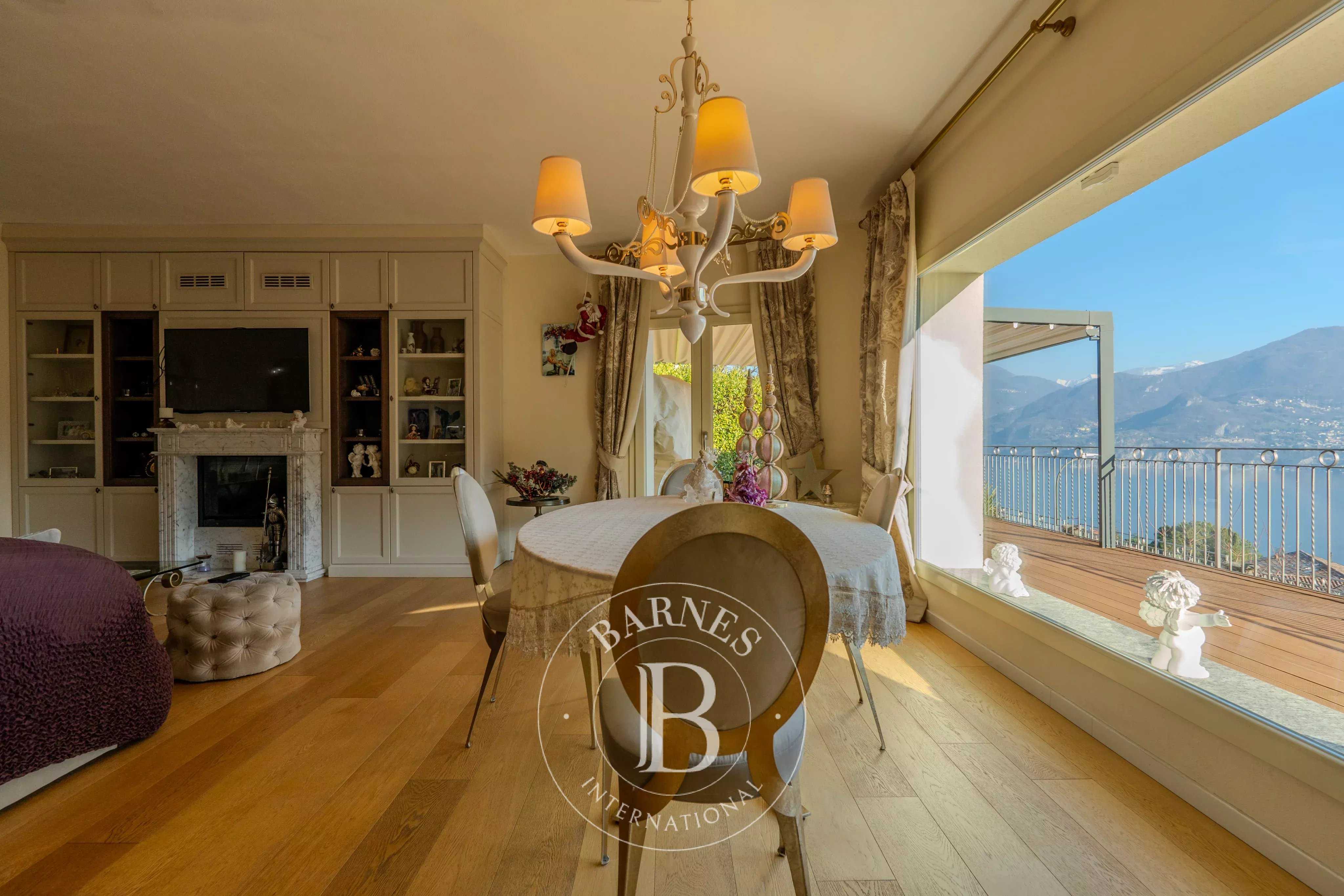 Villa Menaggio  -  ref 85626712 (picture 1)