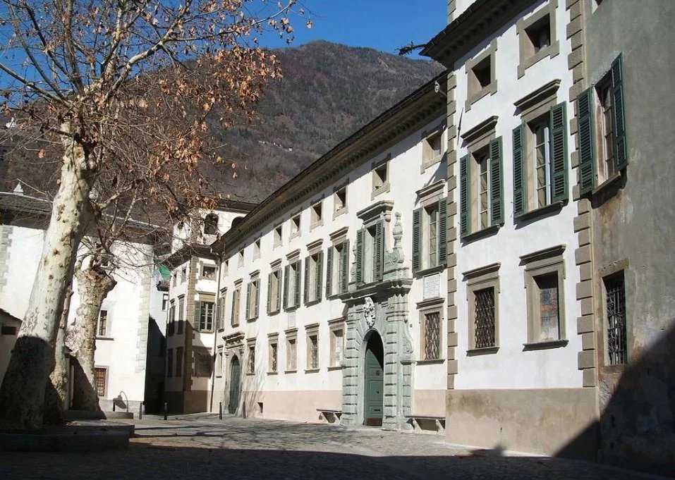 Property Tirano  -  ref 85513747 (picture 1)