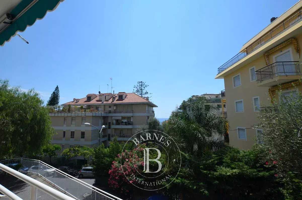 Appartement Sanremo  -  ref 85043570 (picture 1)