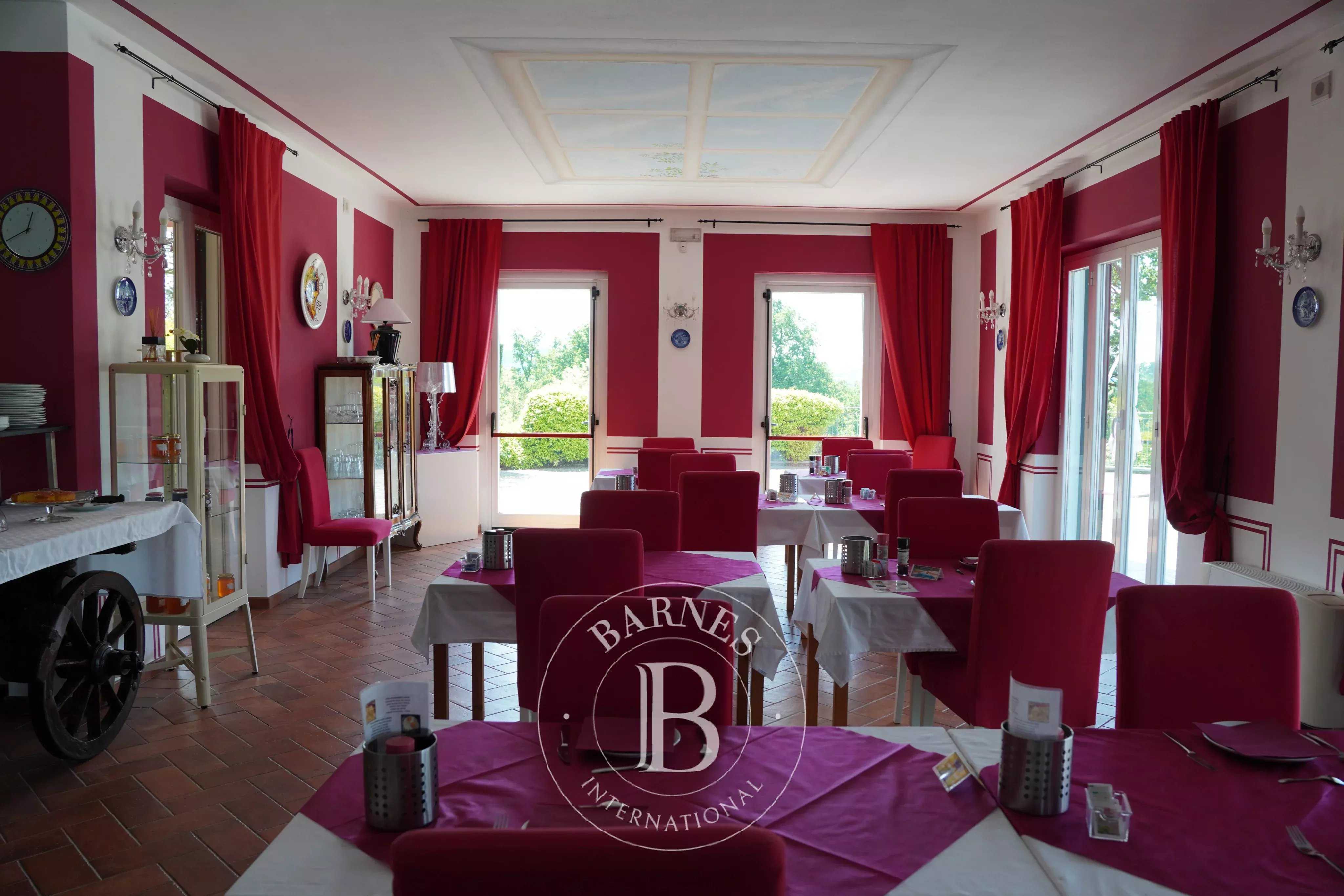 Hôtel Malgesso  -  ref 84726649 (picture 3)