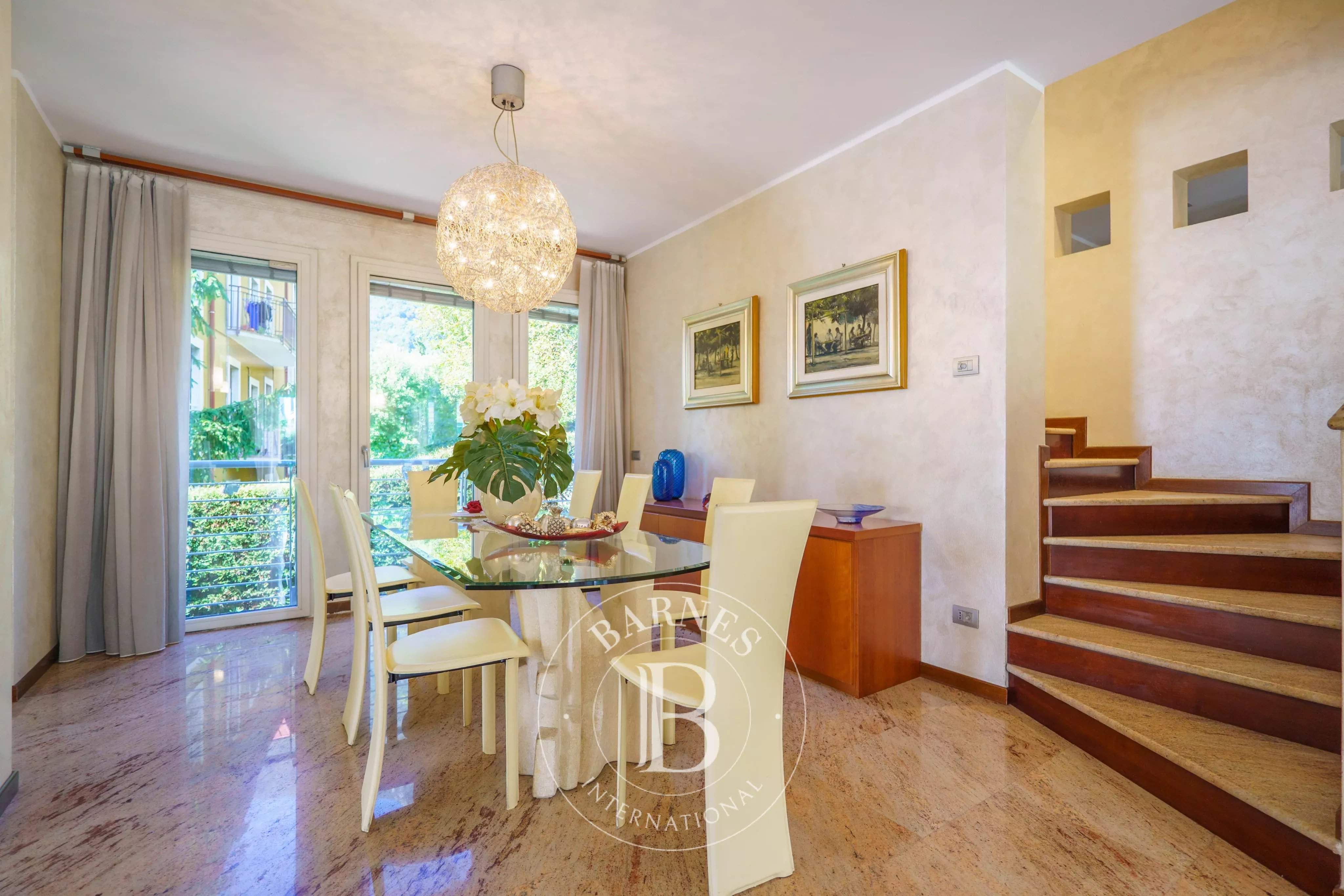 Lecco  - Villa 10 Cuartos 4 Habitaciones - picture 17