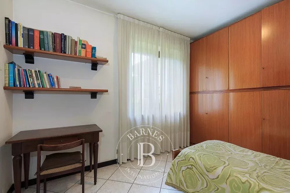 Olgiate Comasco  - Villa  - picture 17