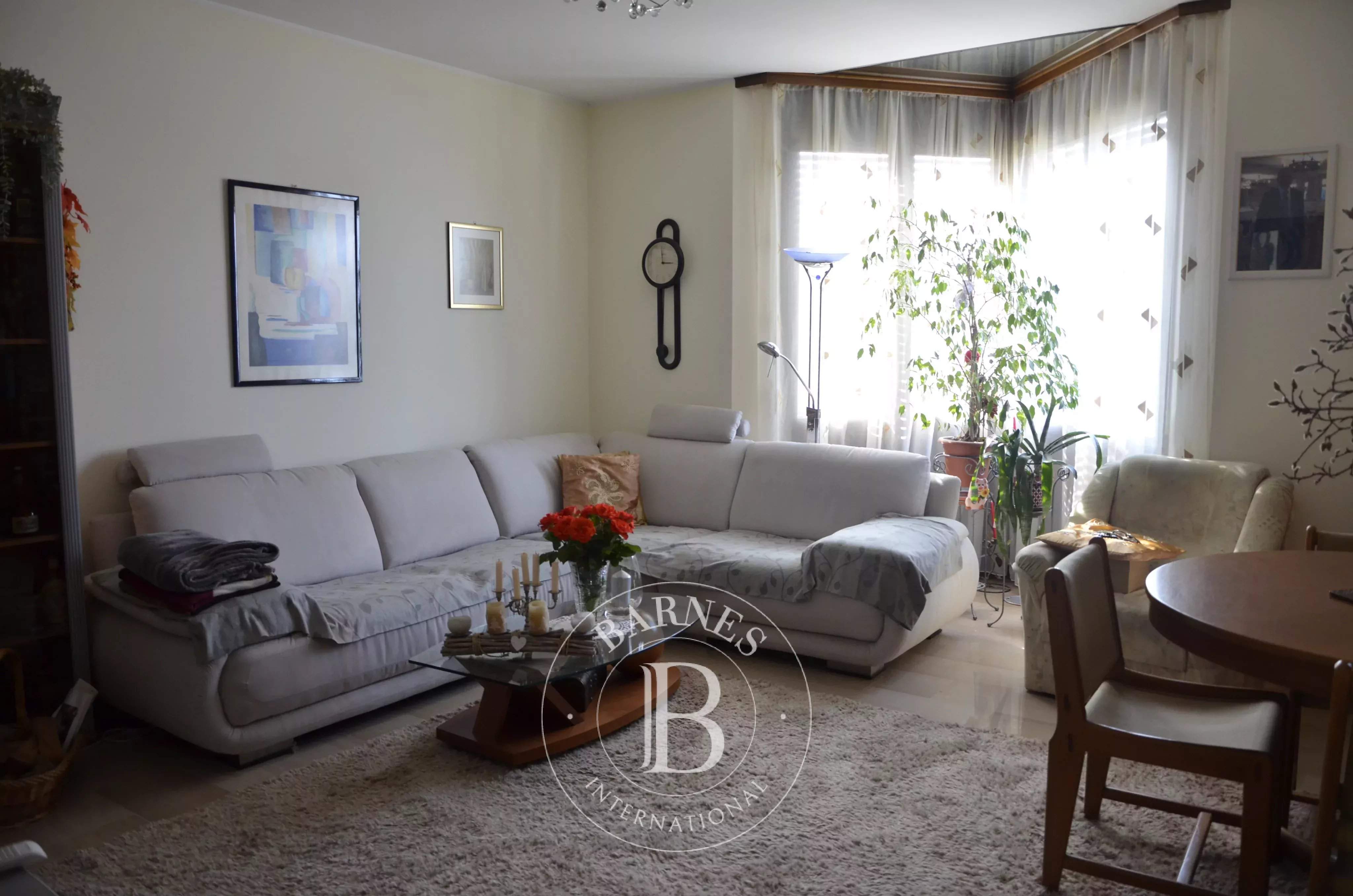 Campione d'Italia  - Apartment 3 Bedrooms - picture 8