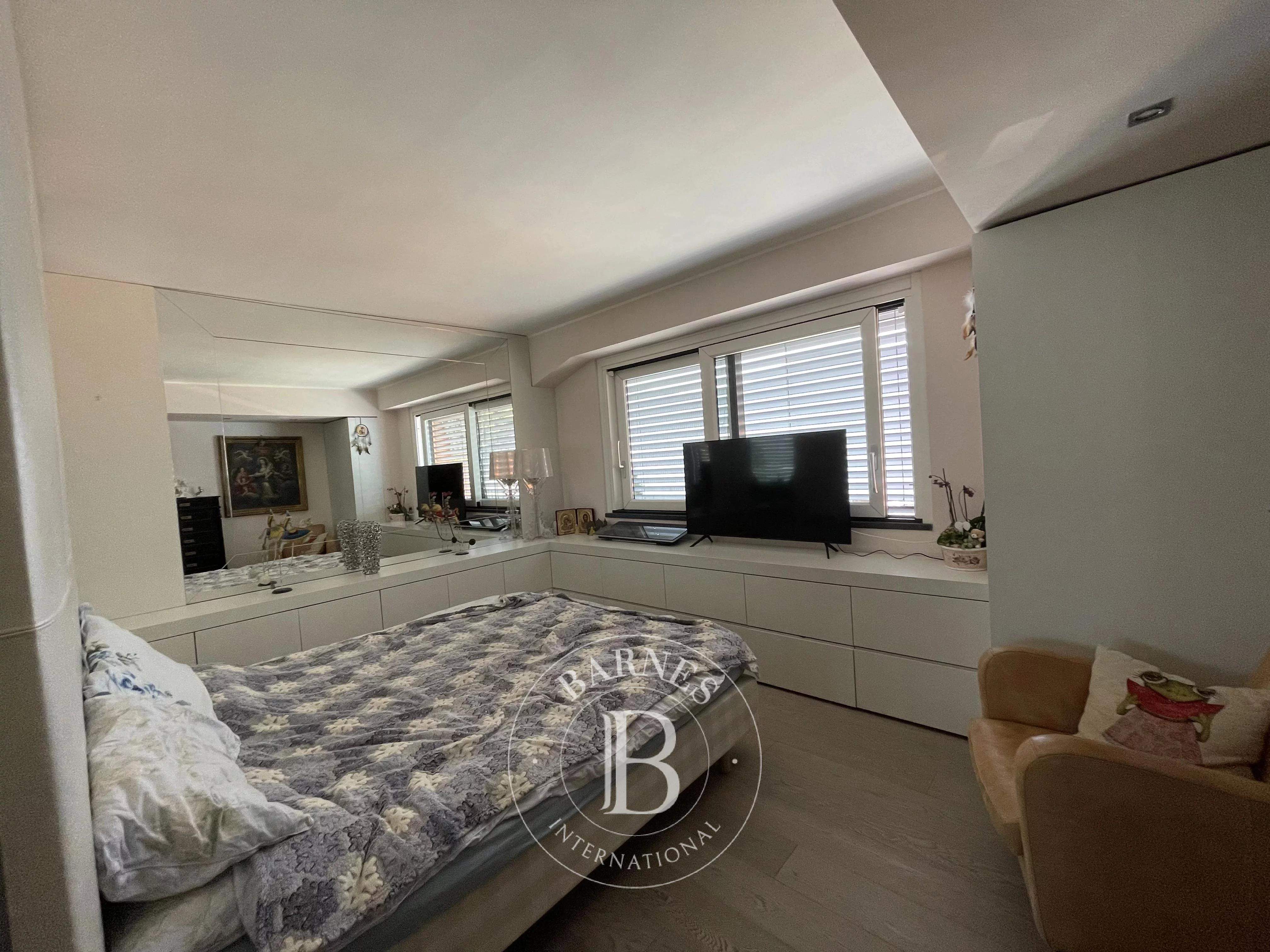 Campione d'Italia  - Apartment 3 Bedrooms - picture 3
