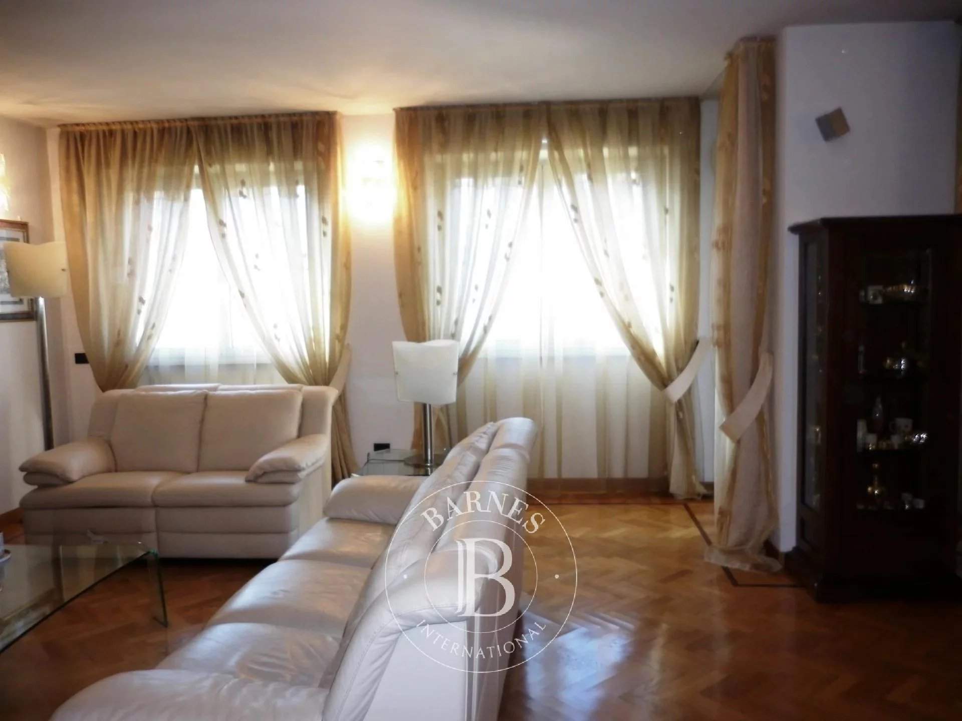 Campione d'Italia  - Penthouse 1 Bedroom - picture 8