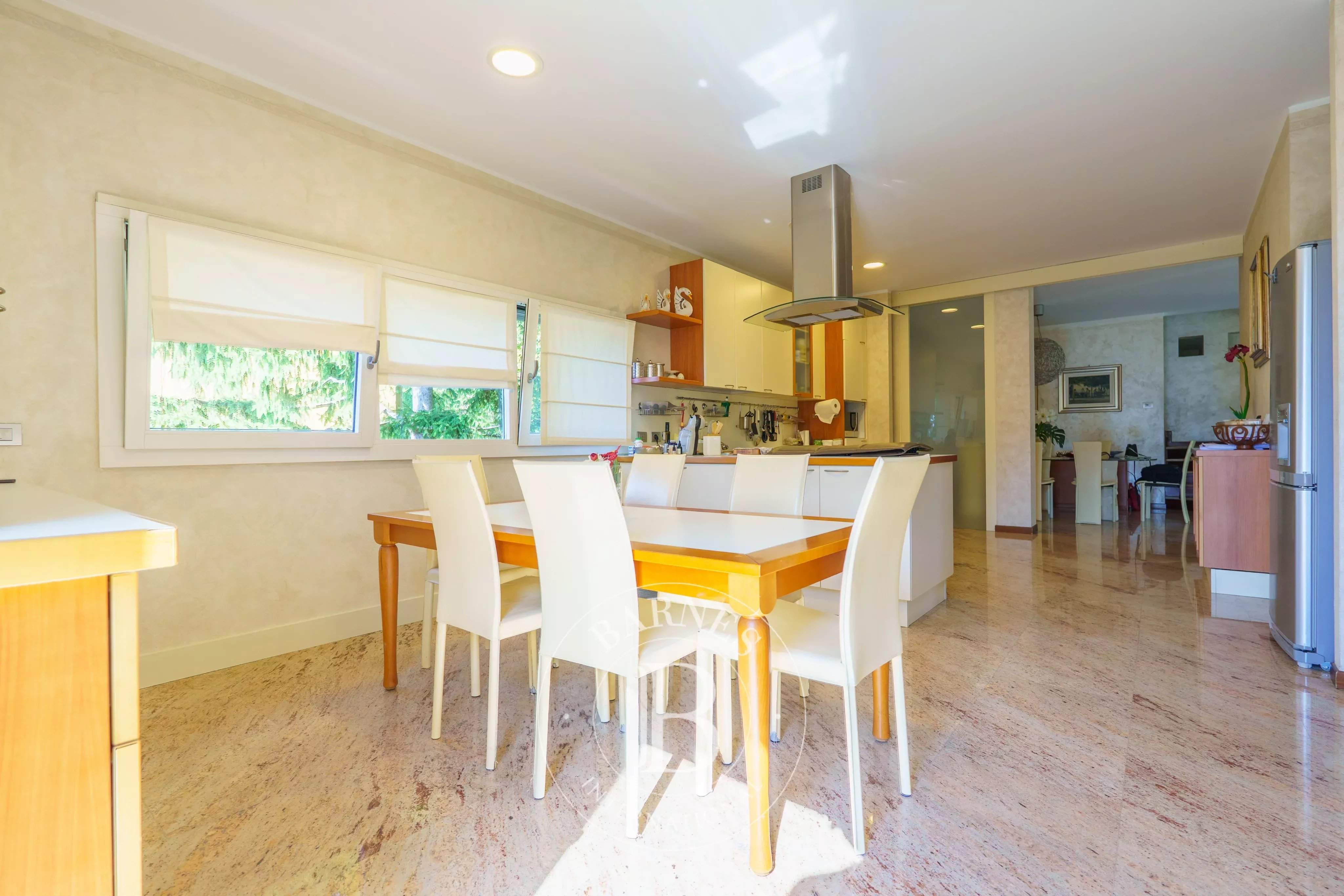 Lecco  - Villa 10 Cuartos 4 Habitaciones - picture 9