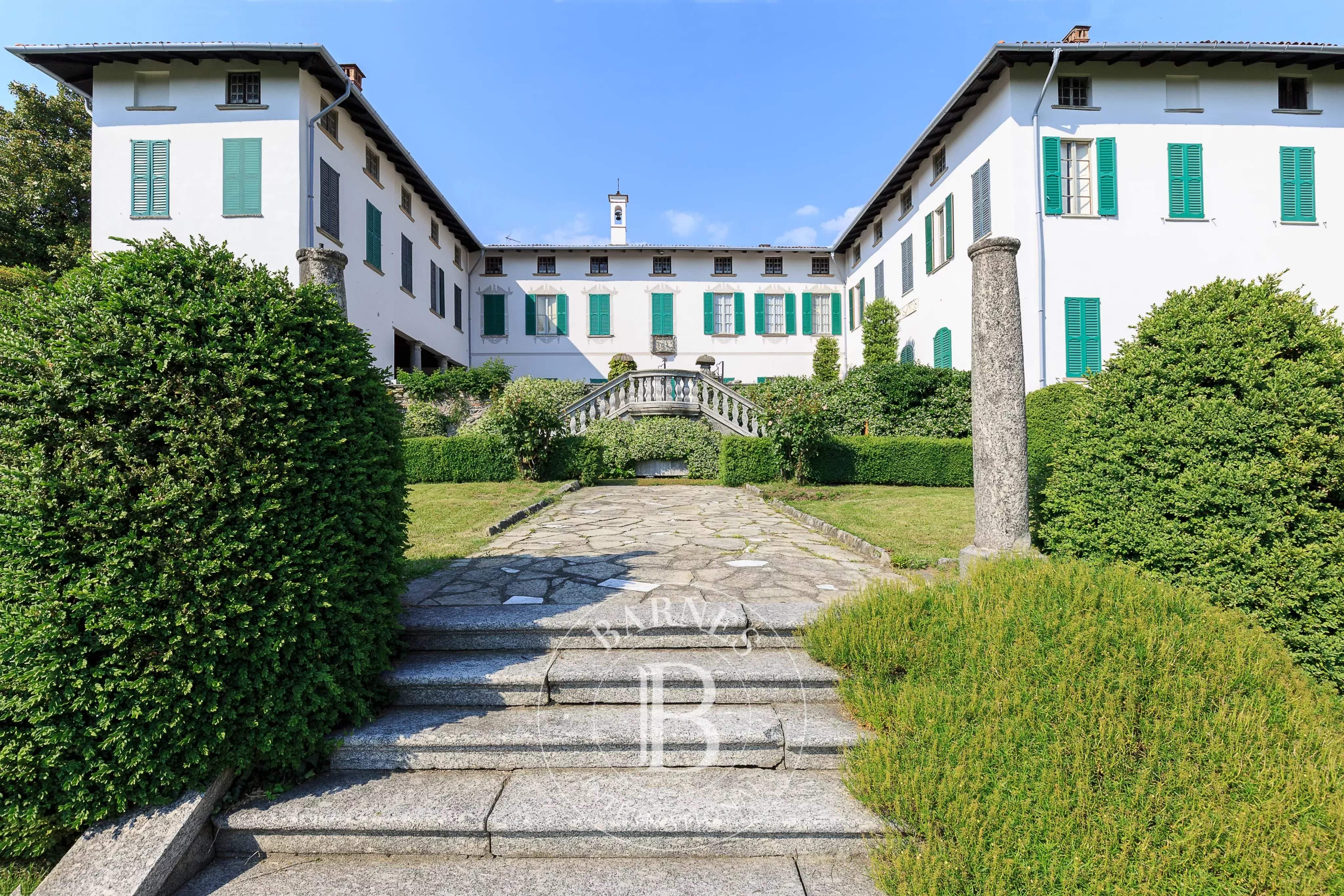 Como  - Villa 19 Bedrooms - picture 11