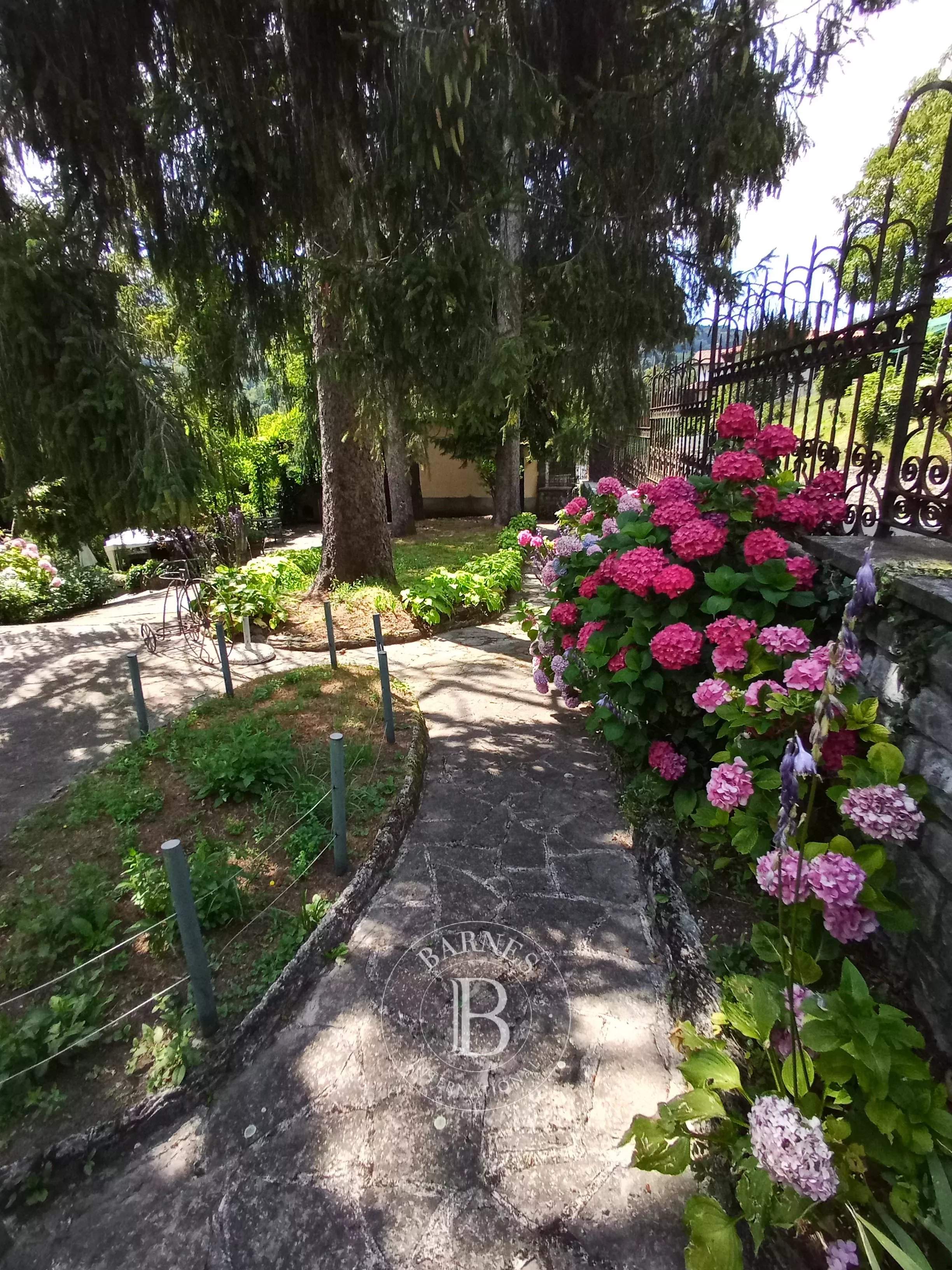 Centro Valle Intelvi  - Villa  - picture 12