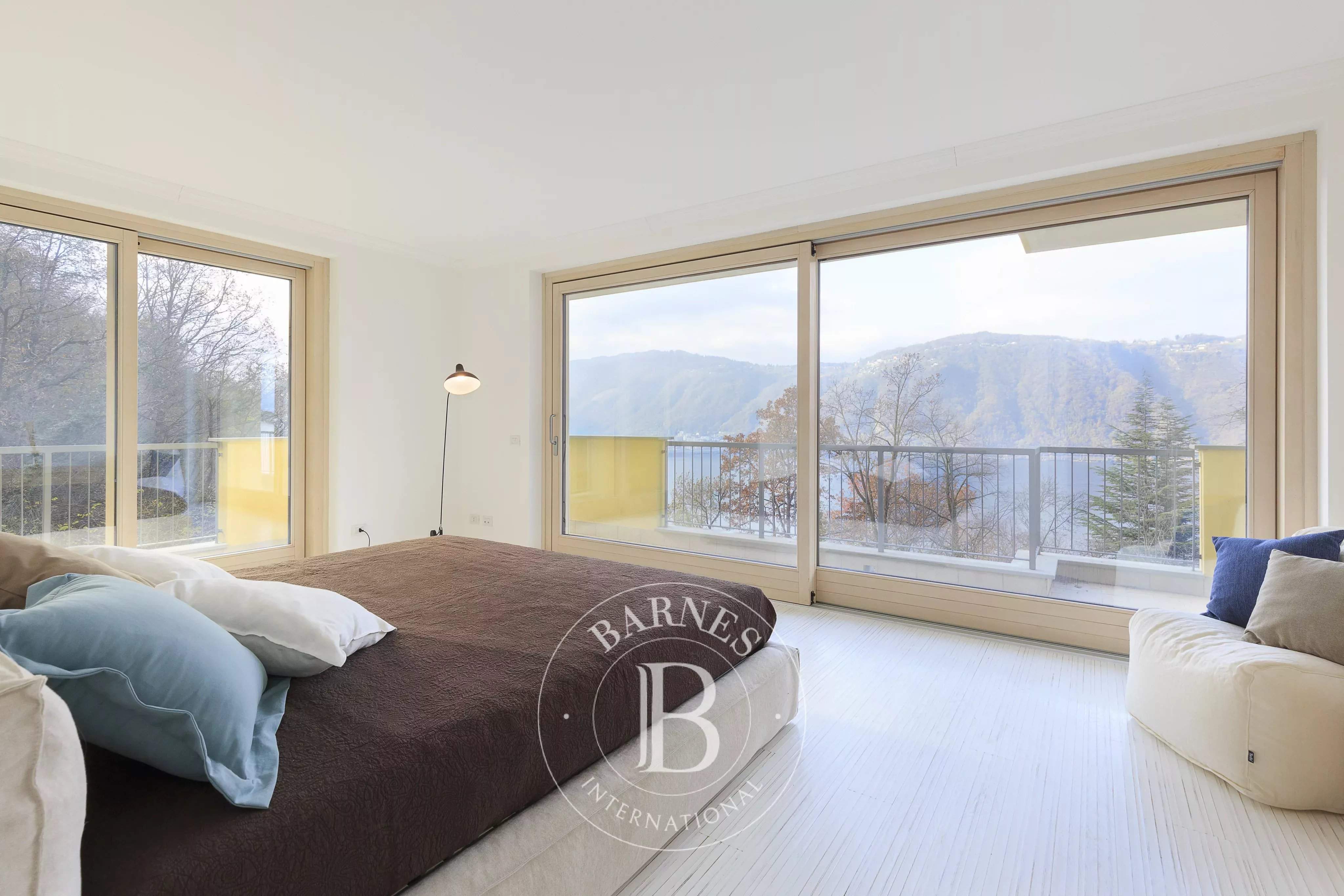 Campione d'Italia  - Appartement 6 Pièces 4 Chambres - picture 13