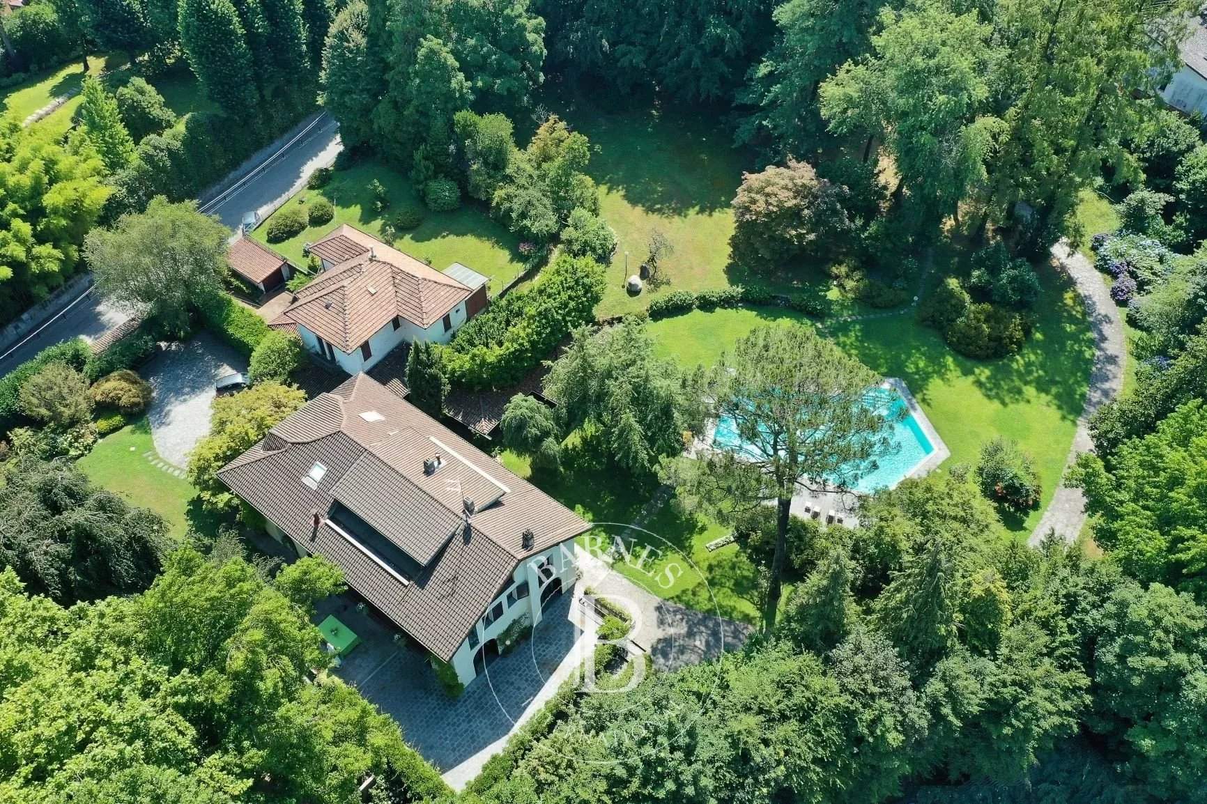 Castelletto sopra Ticino  - Villa 8 Bedrooms - picture 6