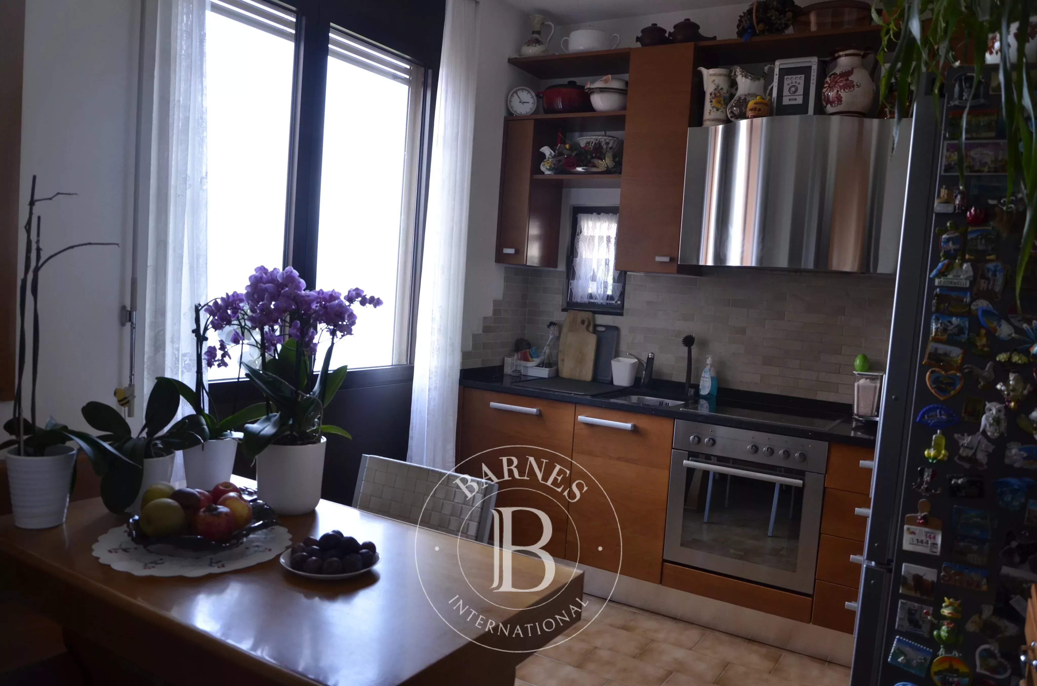 Campione d'Italia  - Apartment 3 Bedrooms - picture 16