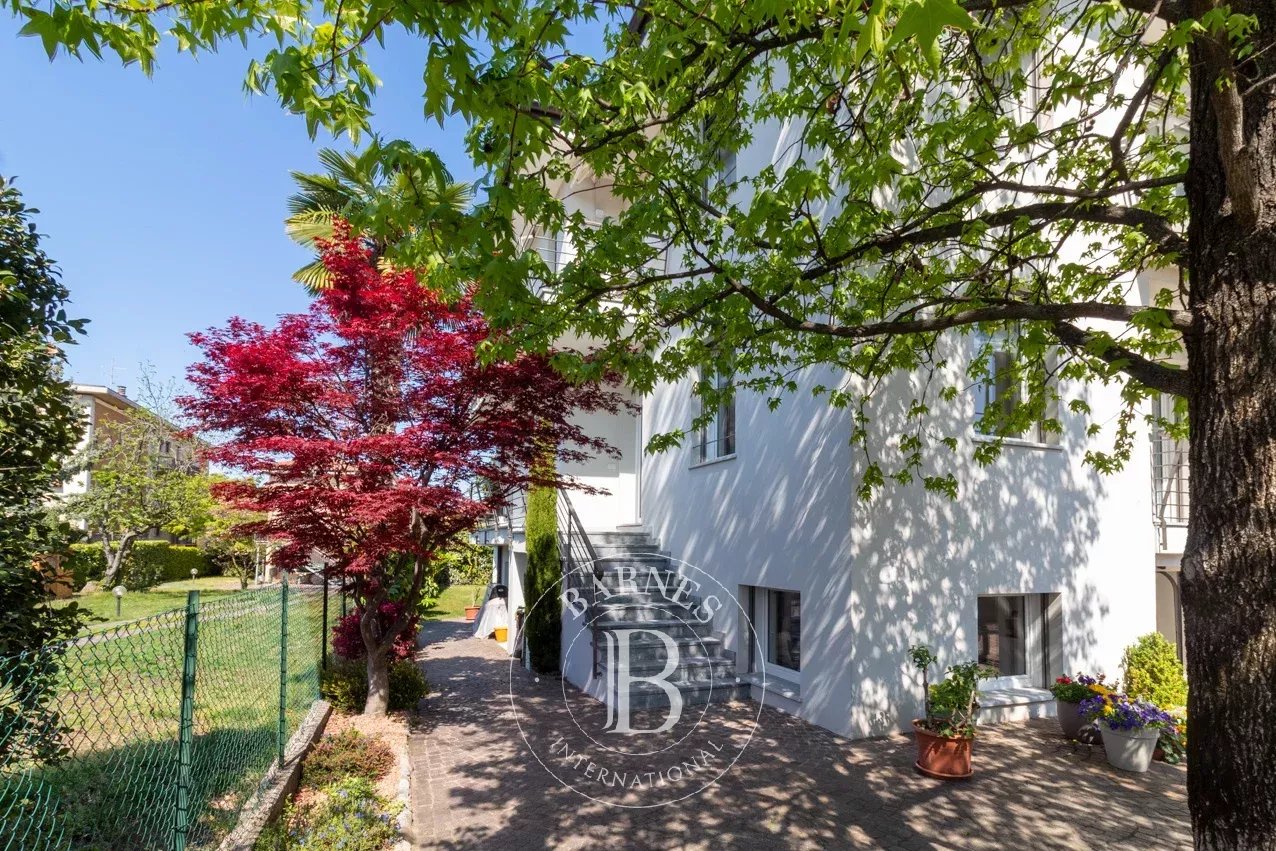 Varese  - Villa 3 Bedrooms - picture 16