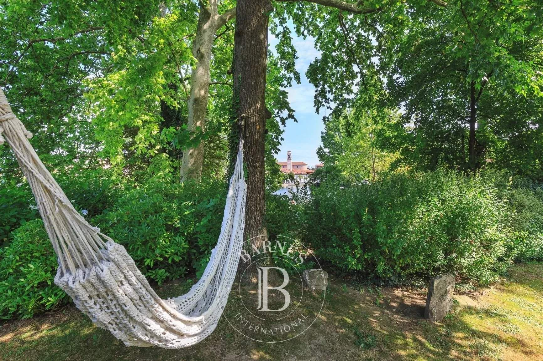 Castelletto sopra Ticino  - Villa 8 Bedrooms - picture 7