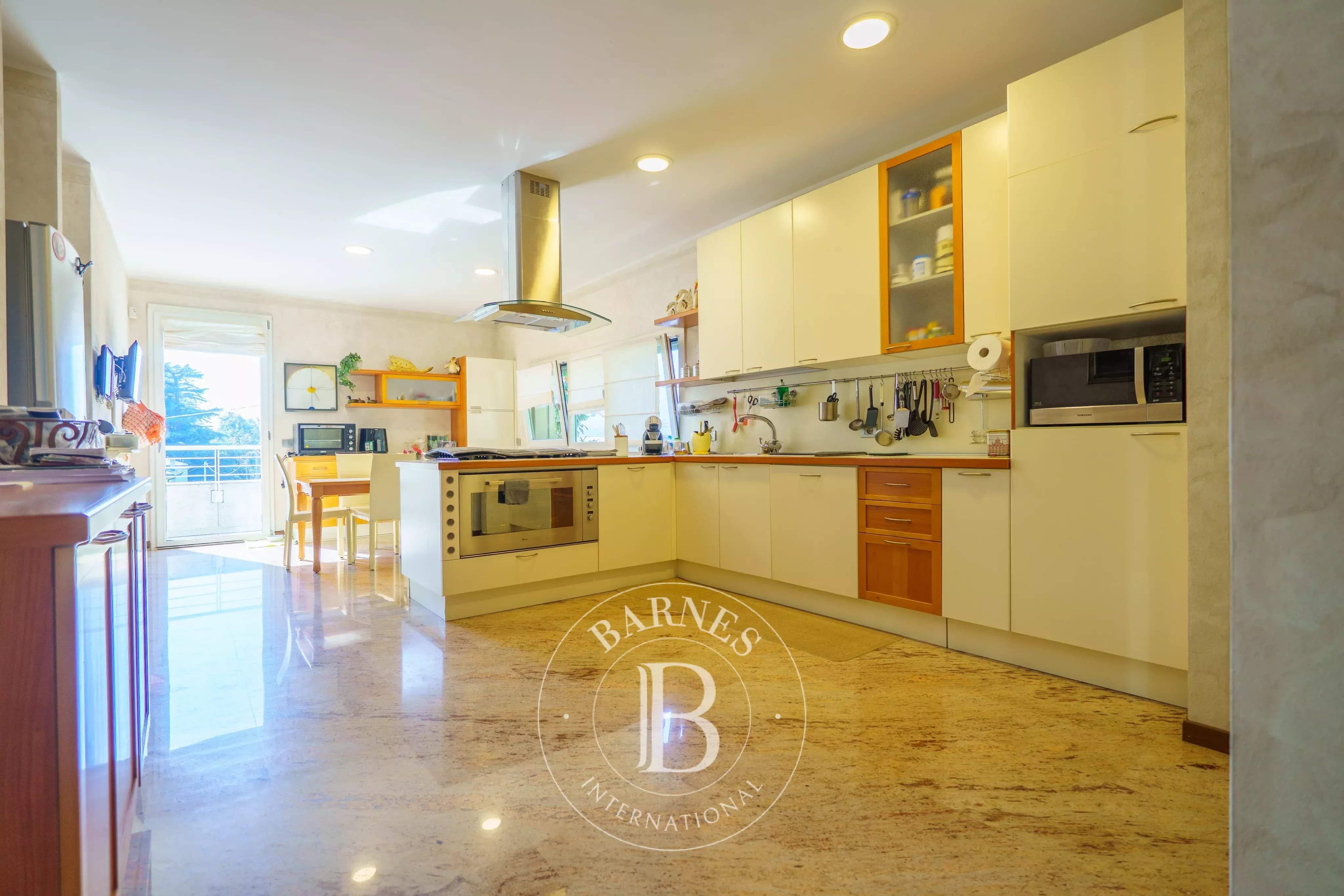 Lecco  - Villa 10 Cuartos 4 Habitaciones - picture 5