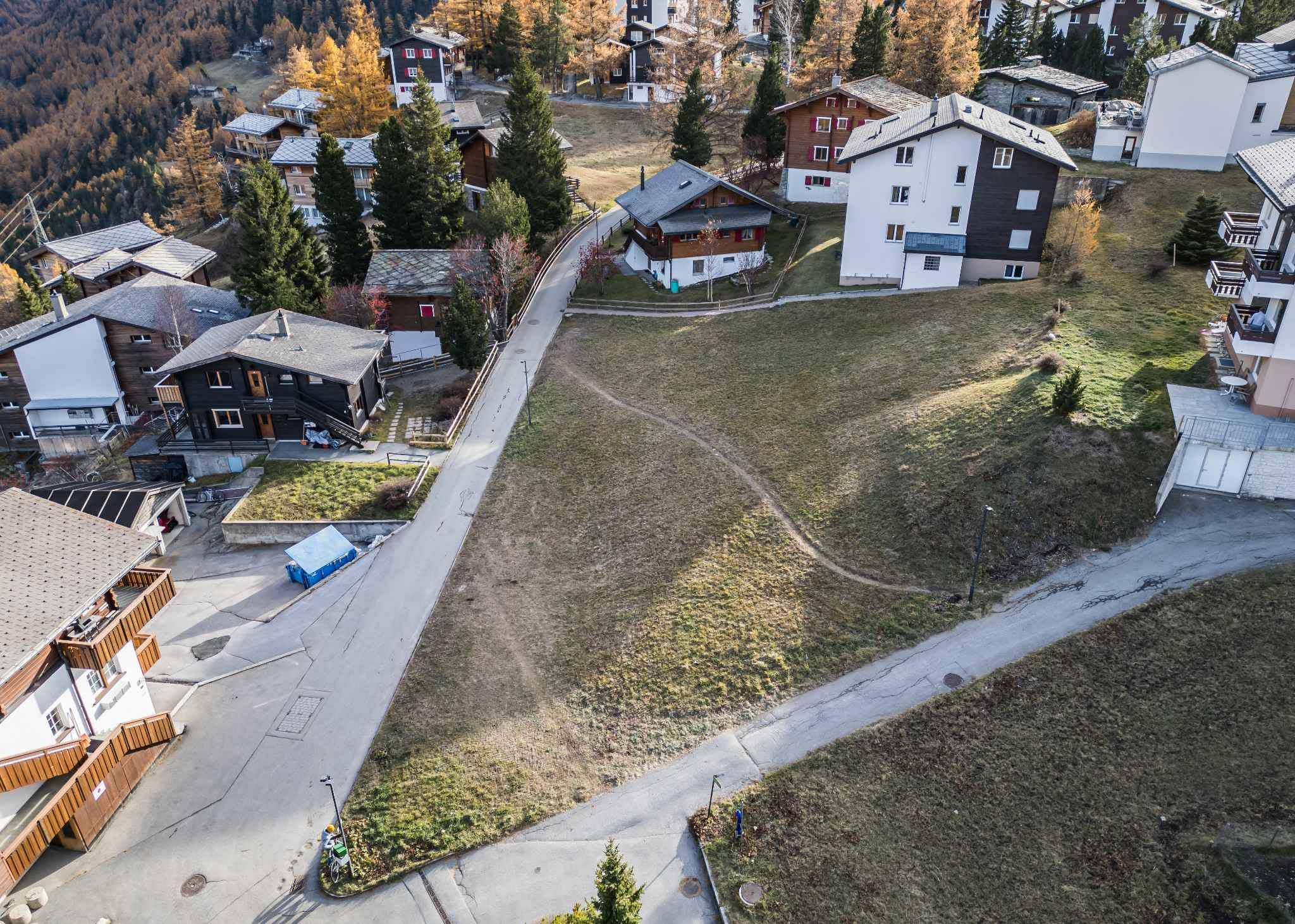 Saas-Fee  - Plots  - picture 2