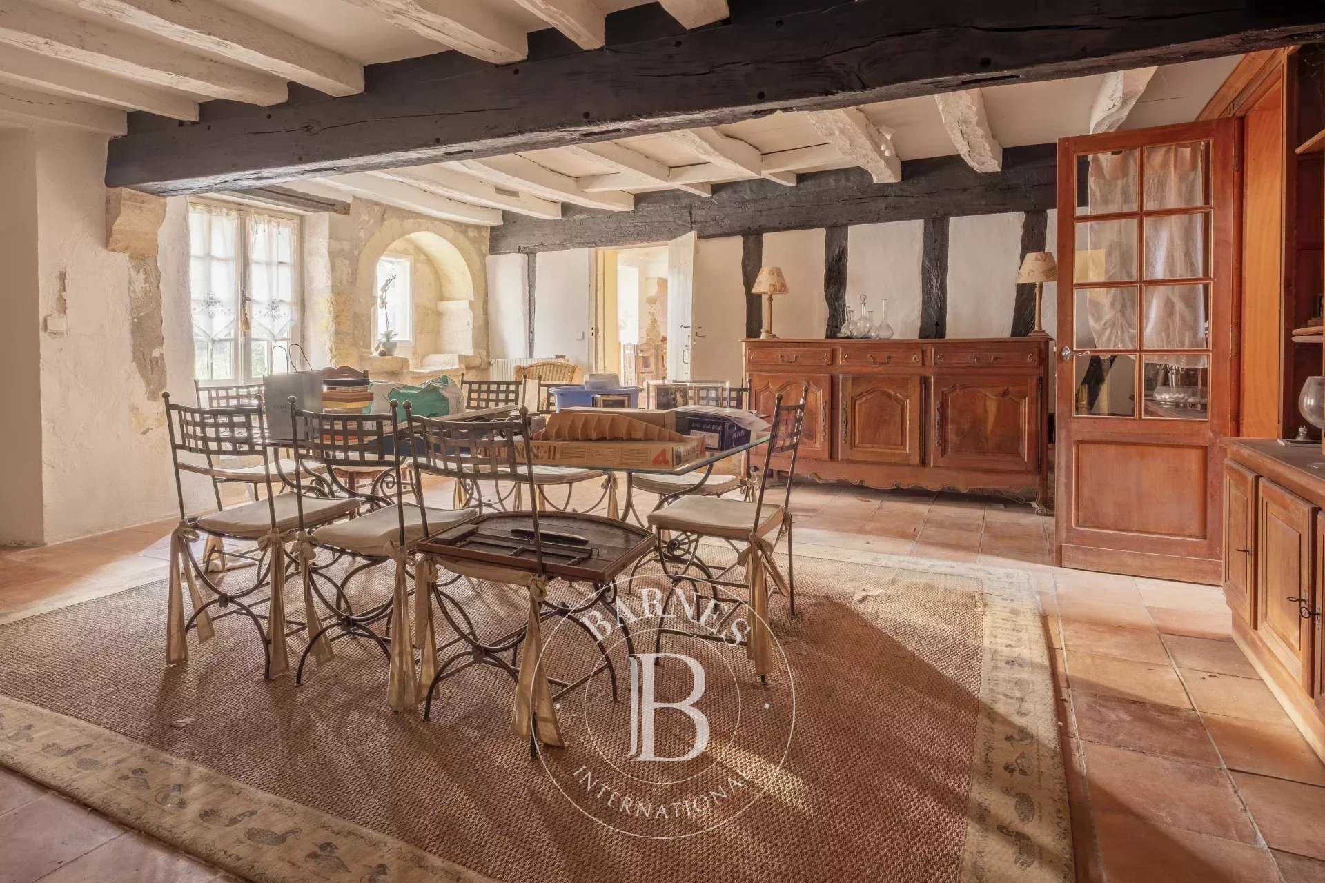 Arveyres  - House 6 Bedrooms