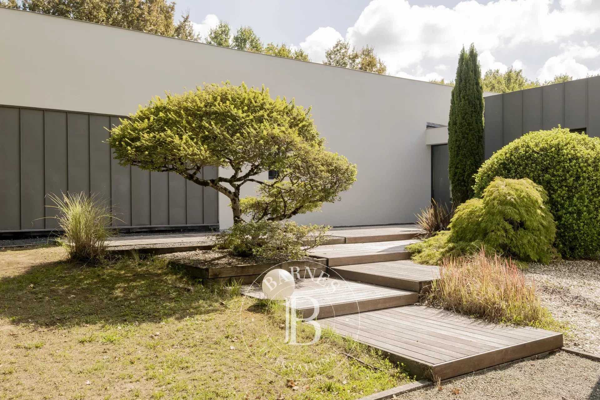 Latresne  - House 5 Bedrooms