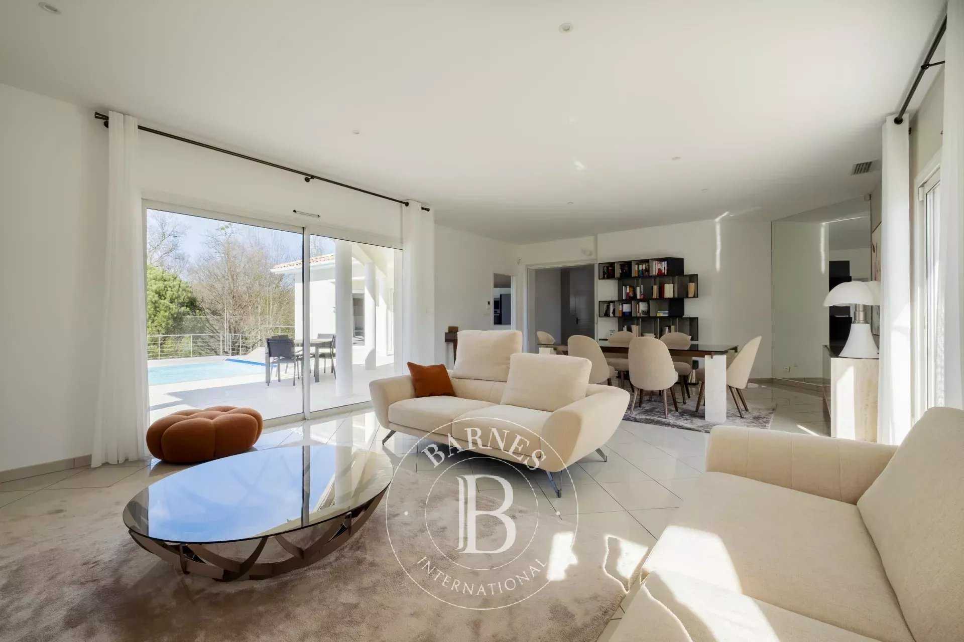 Maison Bouliac  -  ref 85734589 (picture 1)