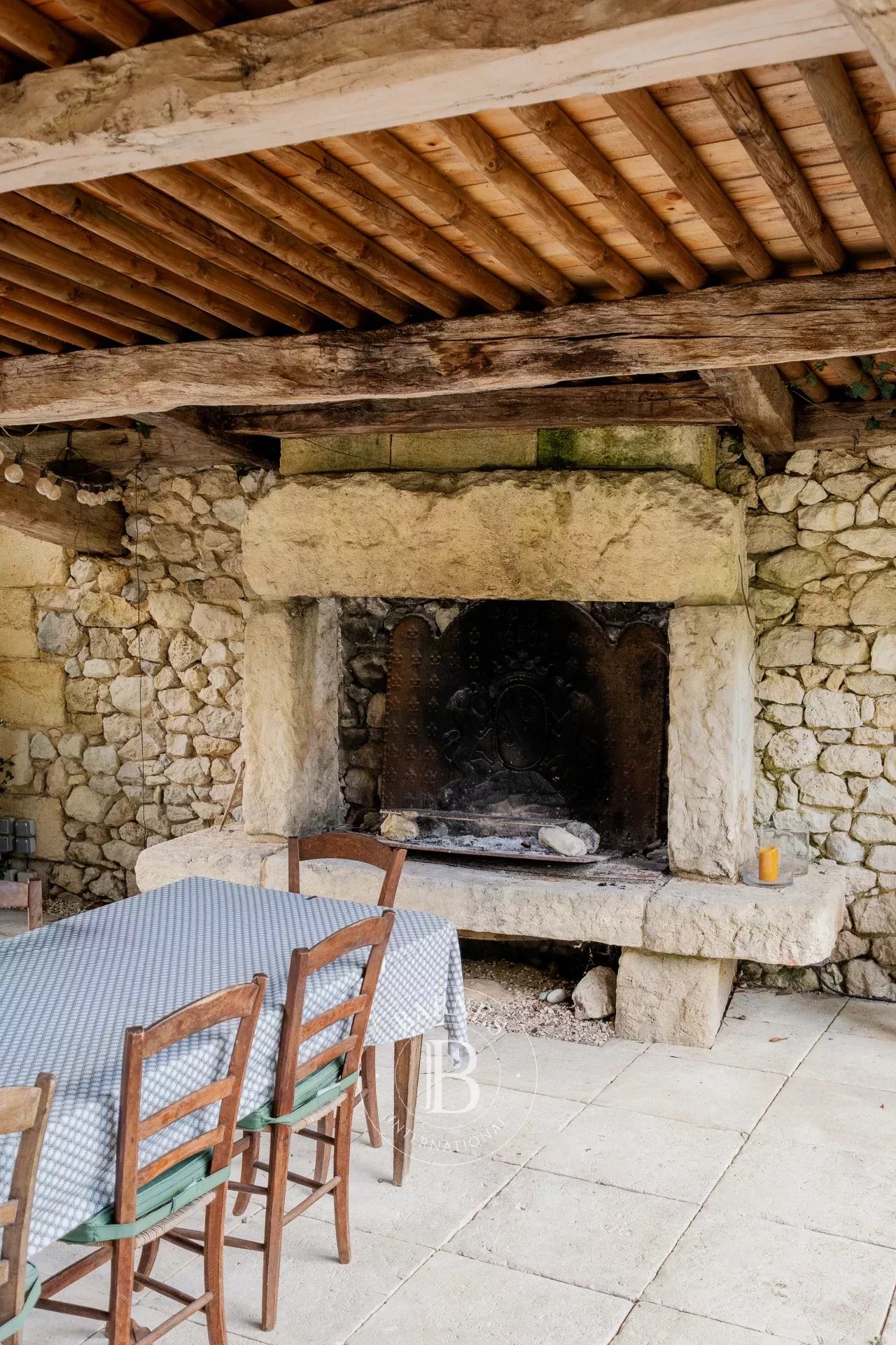 Langoiran  - Property 6 Bedrooms - picture 19