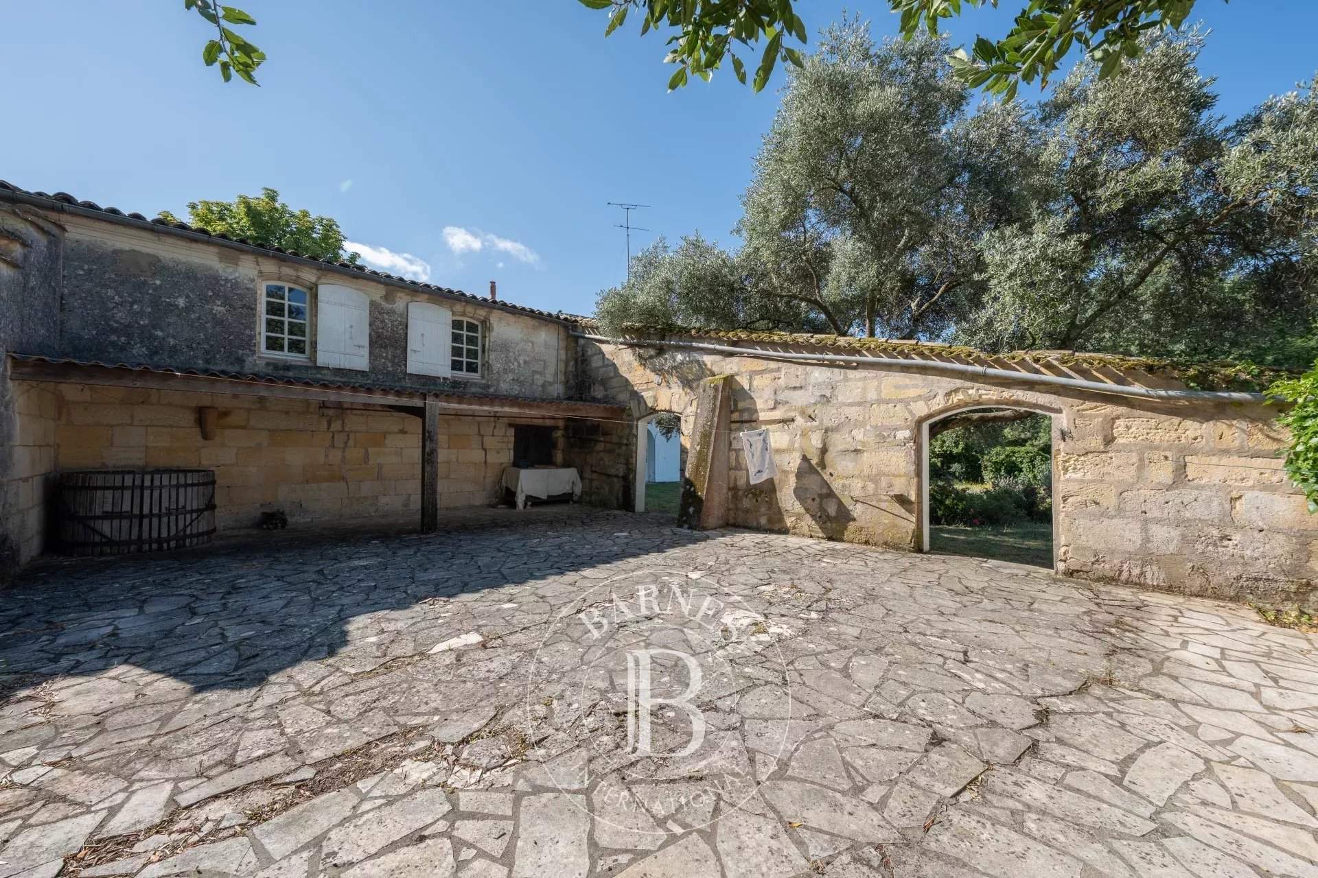 Arveyres  - Casa 10 Cuartos 6 Habitaciones - picture 16