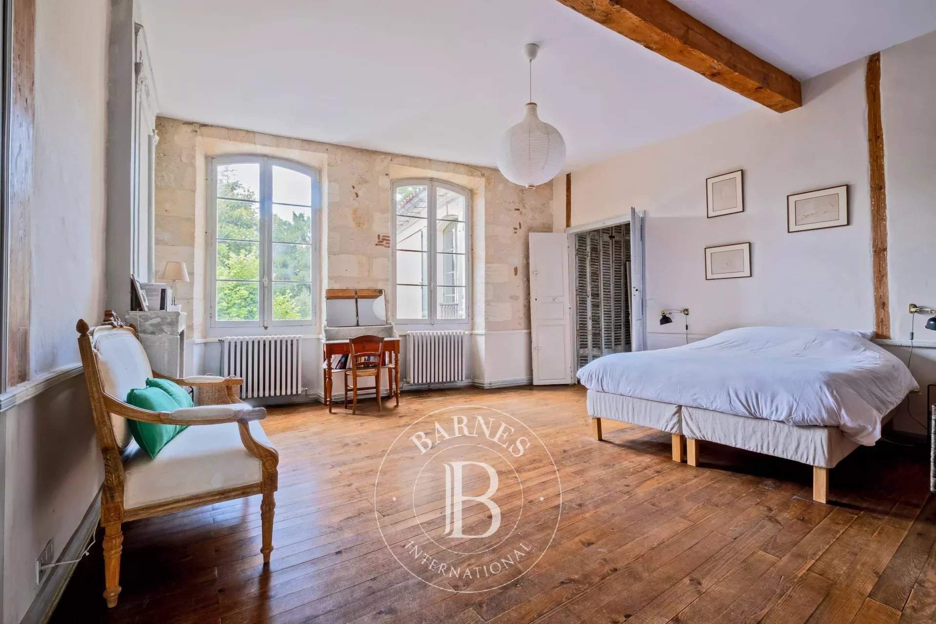 Langoiran  - Property 6 Bedrooms - picture 13