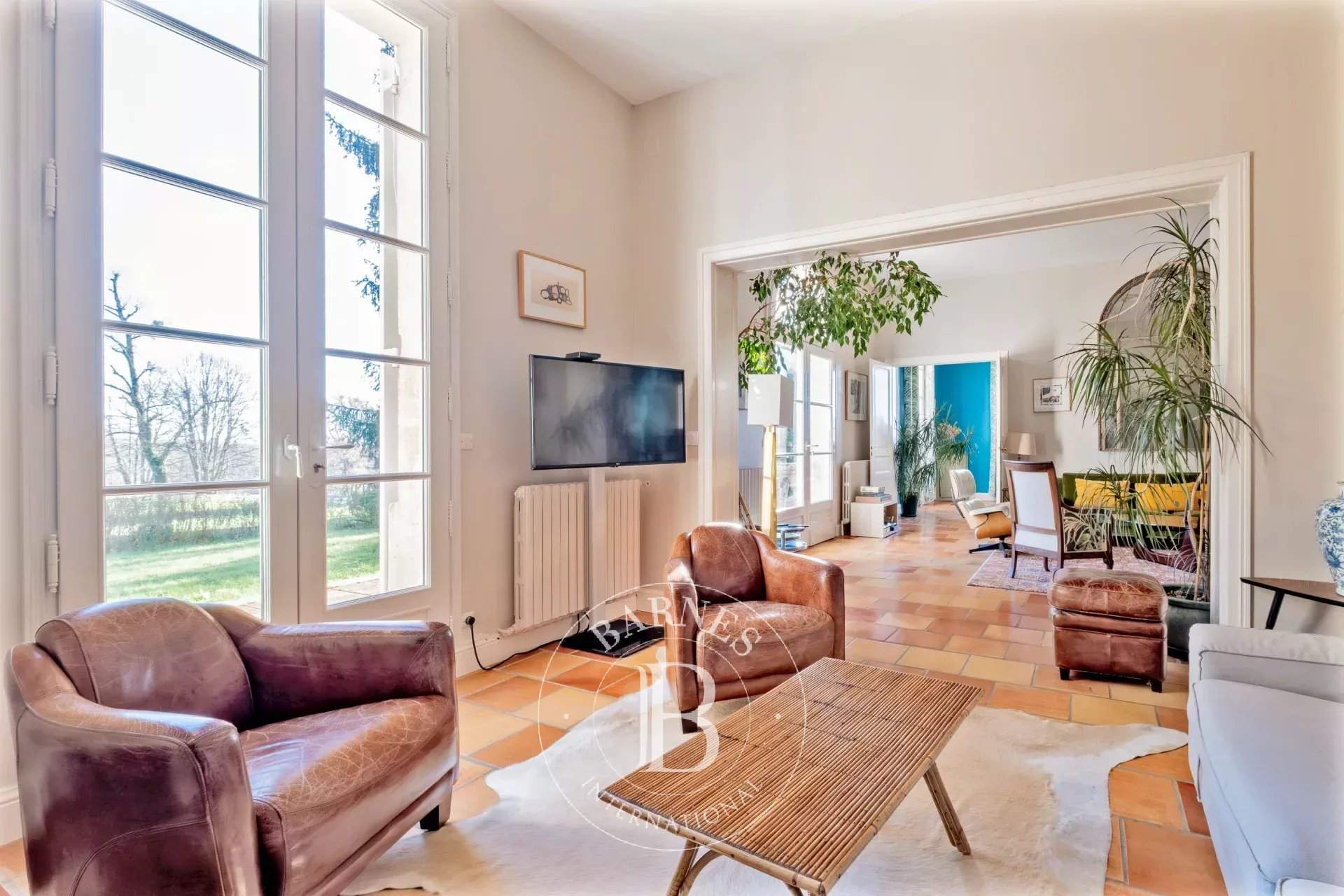 Bayas  - Maison 10 Pi&egrave;ces 5 Chambres - picture 12