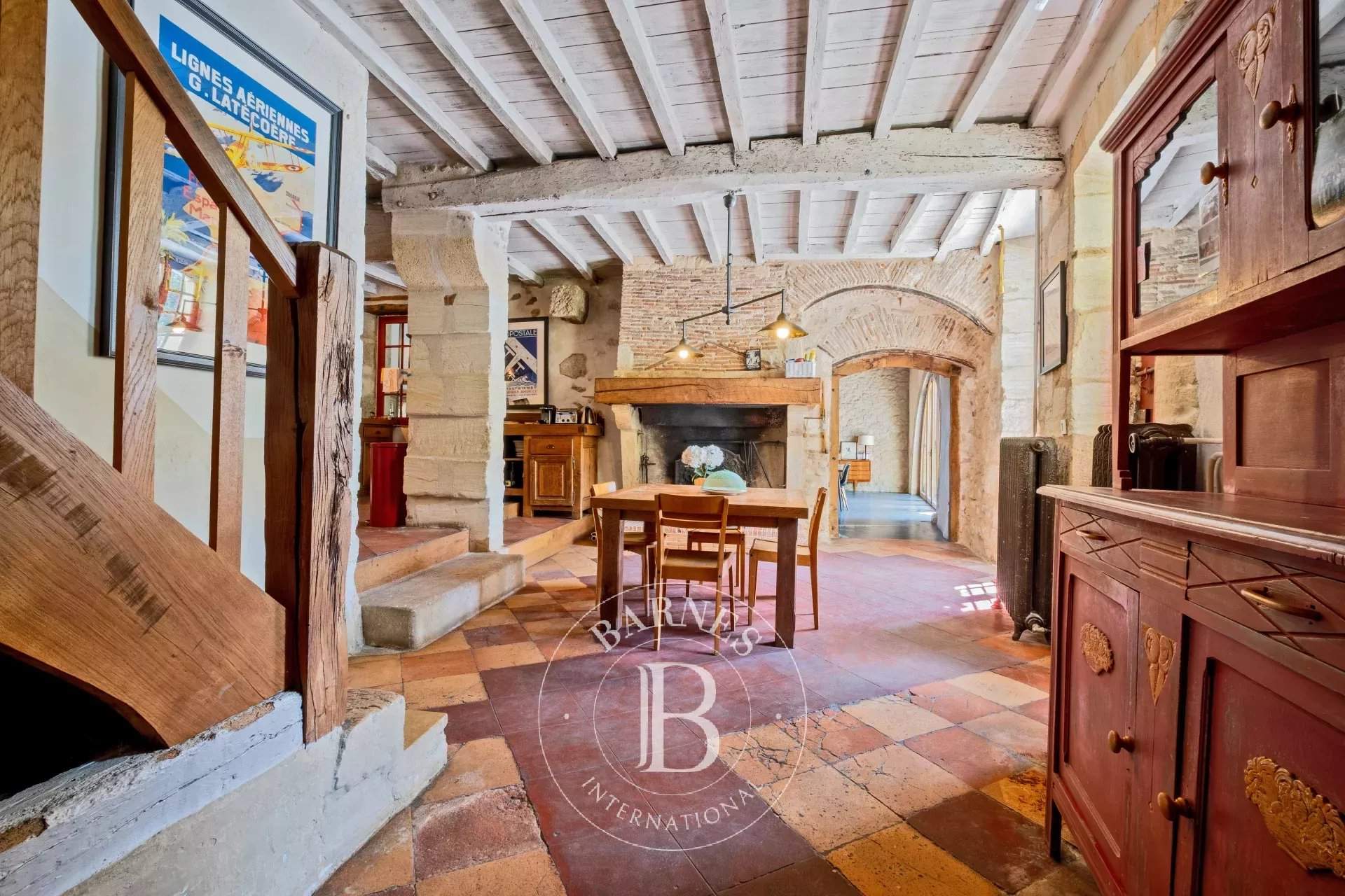 Langoiran  - Property 6 Bedrooms - picture 10