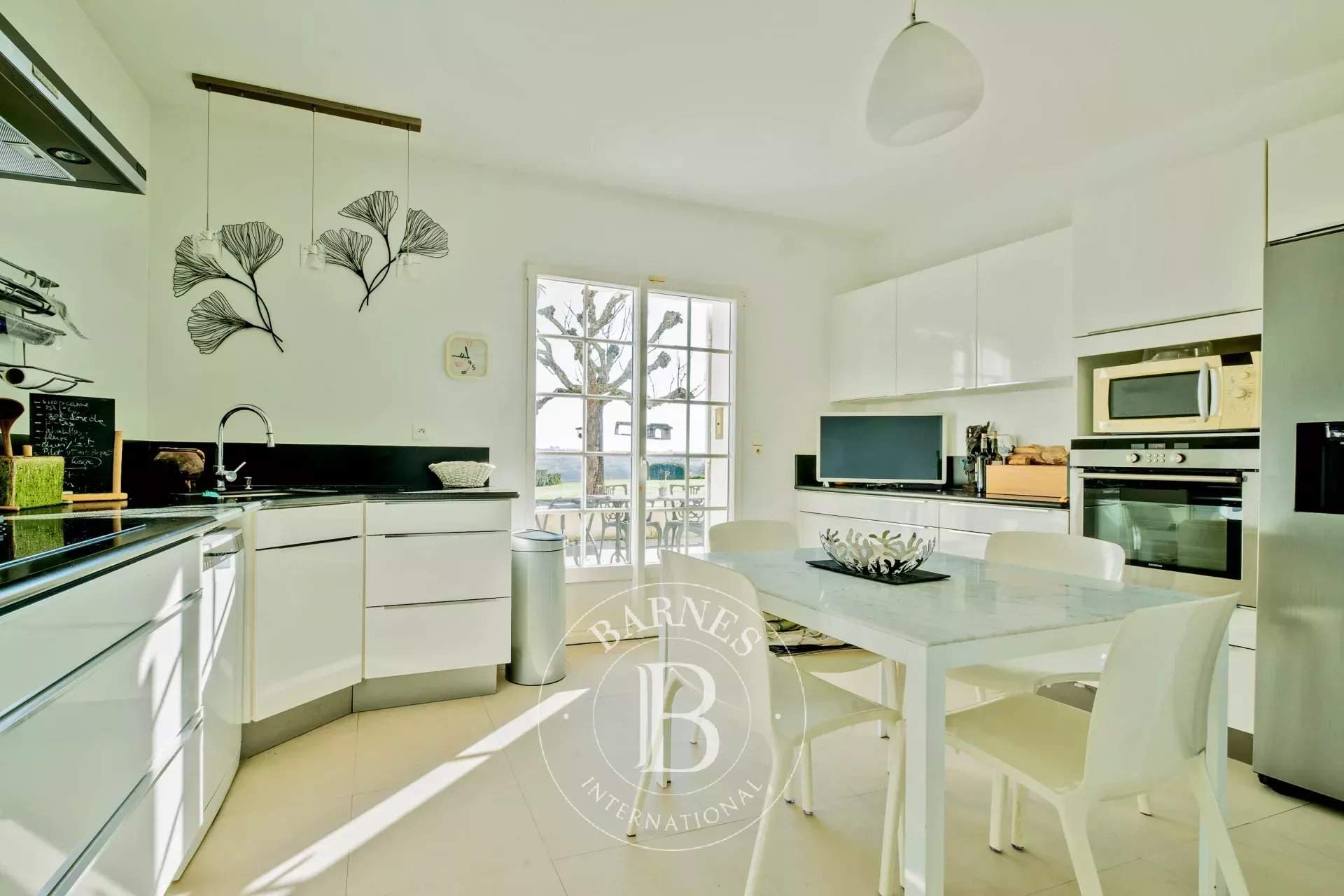 Langoiran  - Maison 6 Pi&egrave;ces 4 Chambres - picture 8