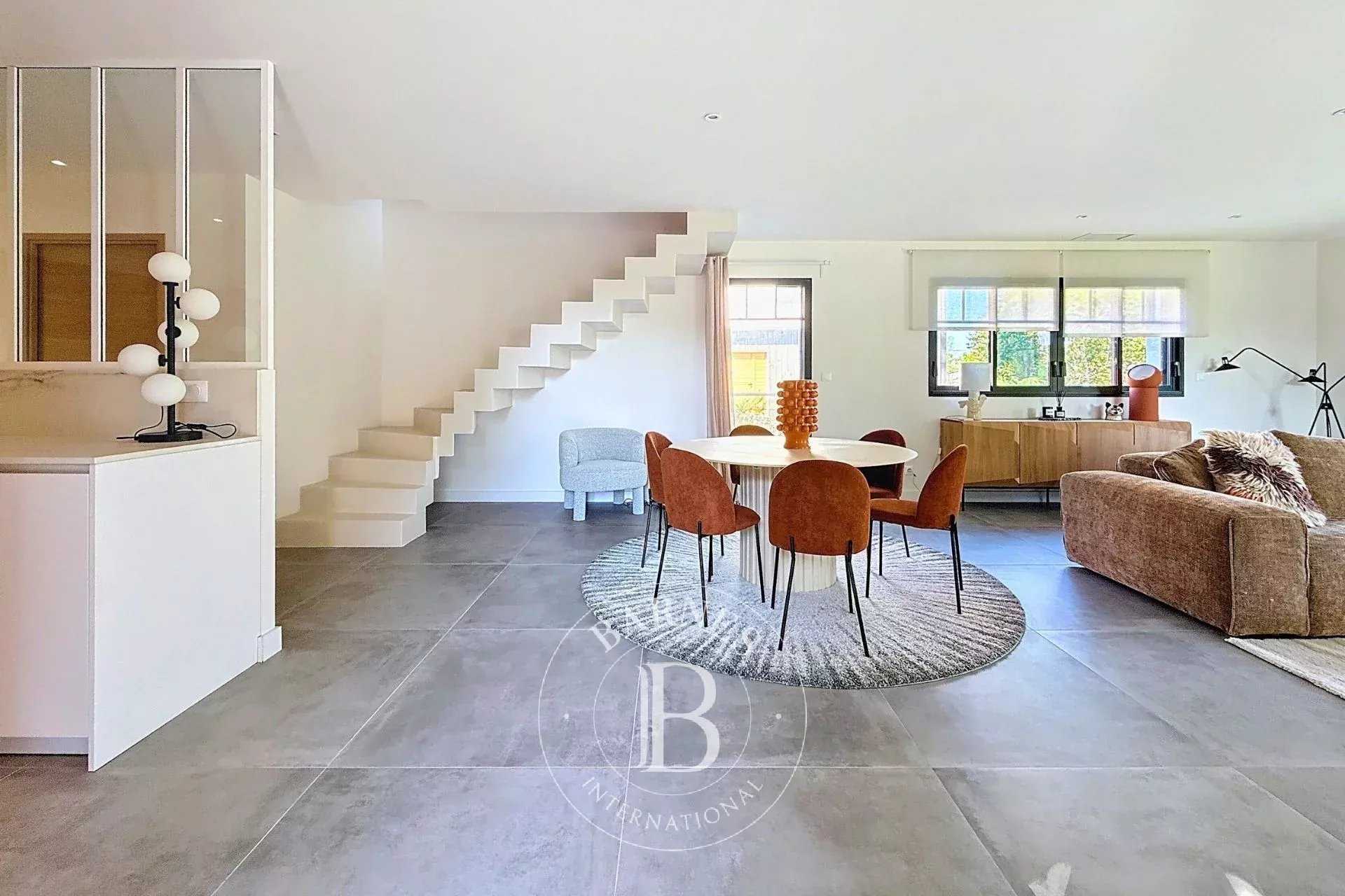 Andernos-les-Bains  - House 4 Bedrooms