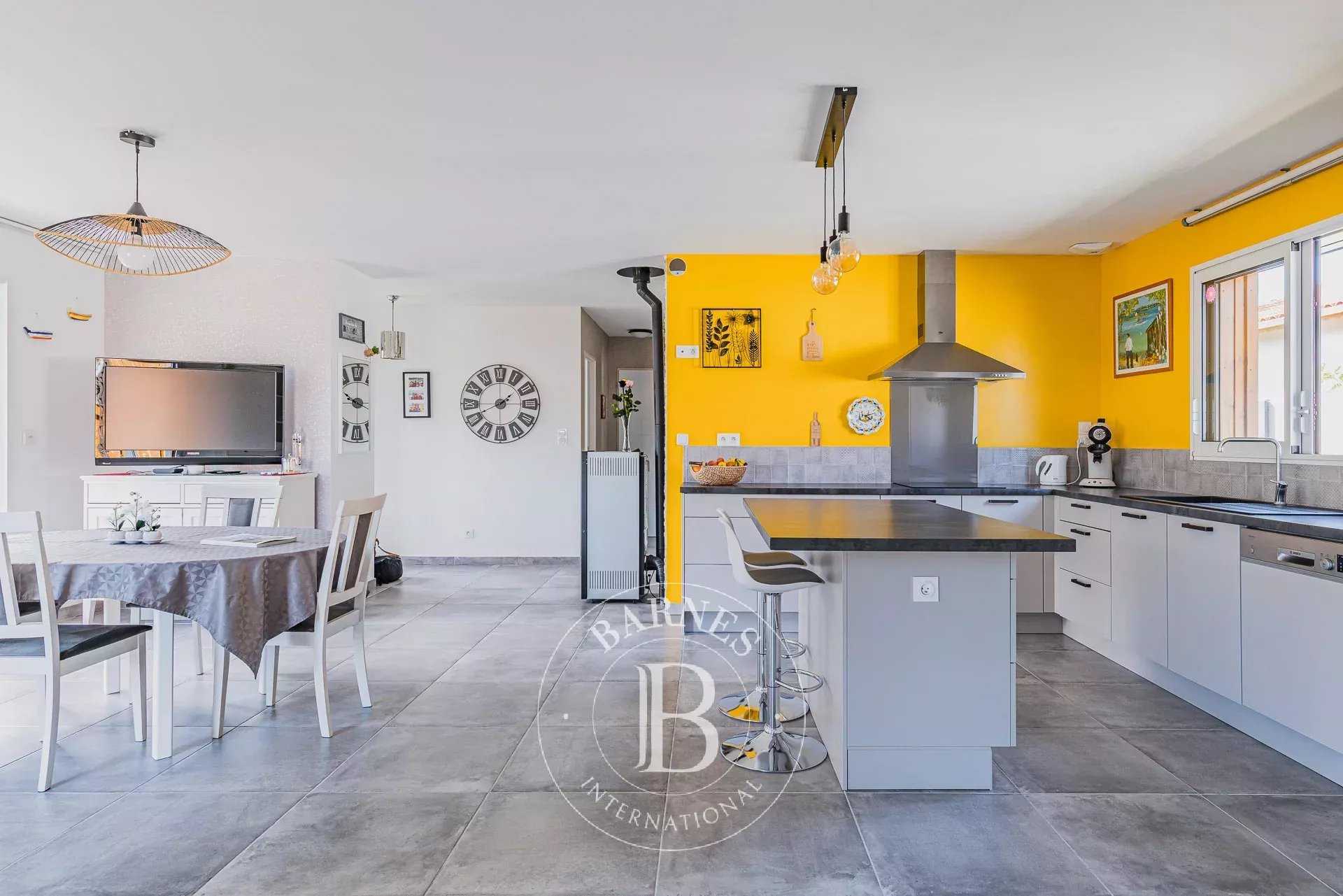 Biscarrosse  - Maison 5 Pi&egrave;ces 2 Chambres