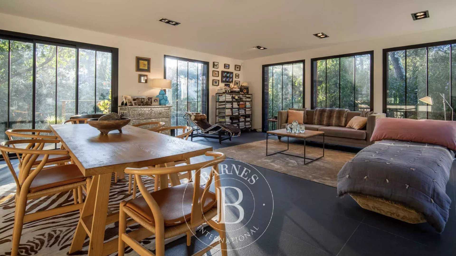 Lège-Cap-Ferret  - Maison 8 Pi&egrave;ces 5 Chambres