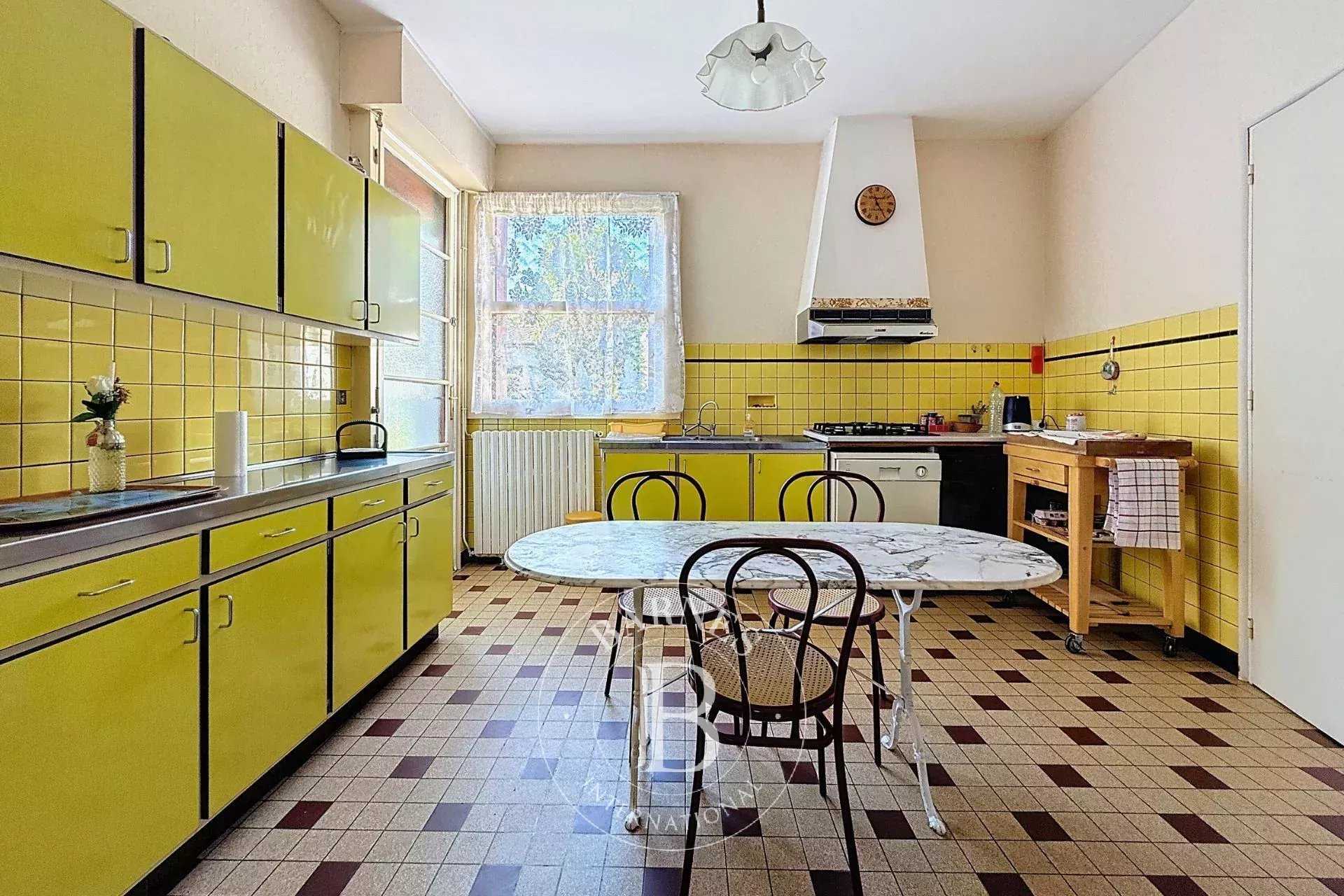 Arcachon  - Maison 6 Pi&egrave;ces 4 Chambres