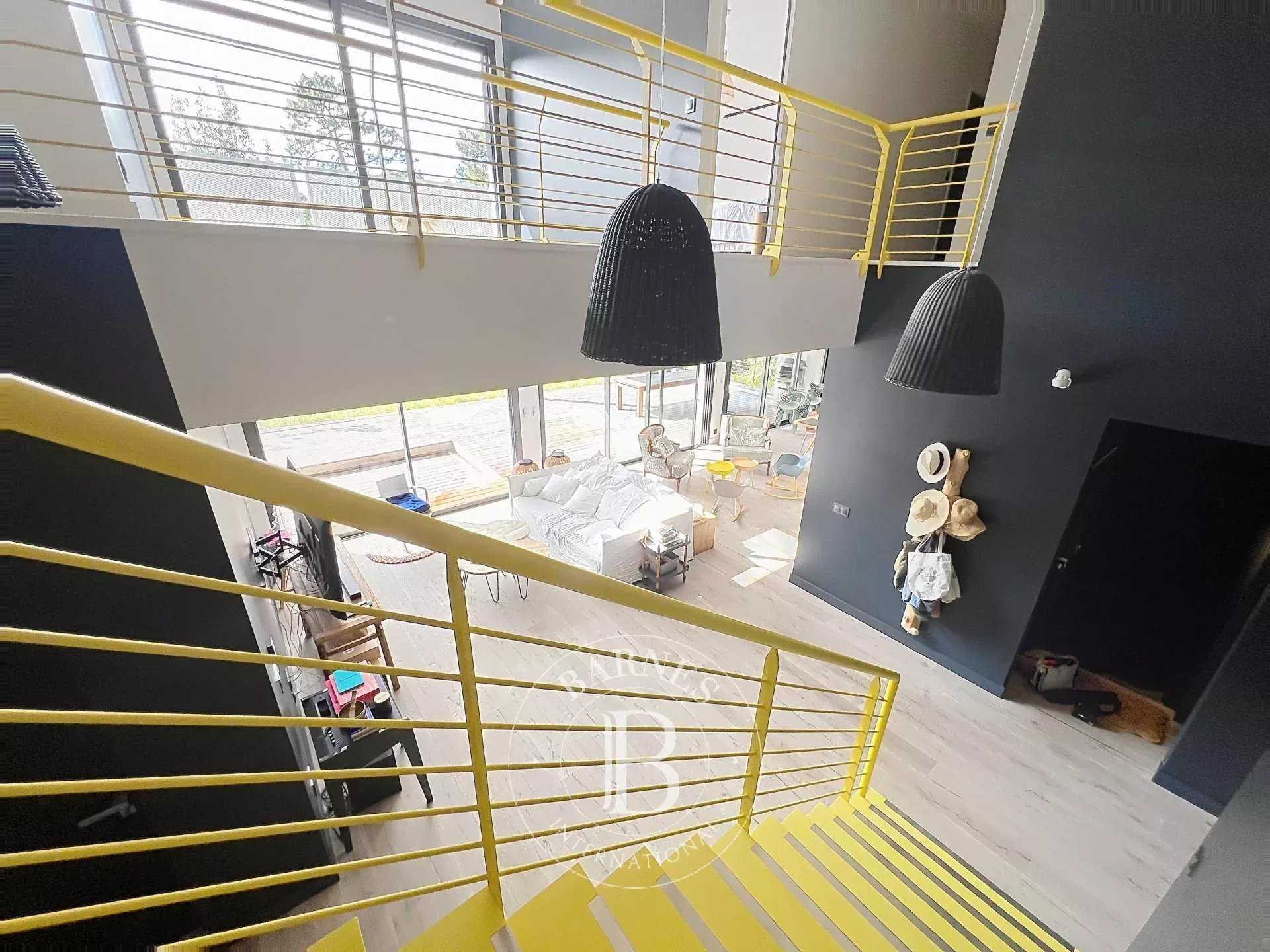 Pyla-sur-Mer  - Villa 6 Pi&egrave;ces 4 Chambres