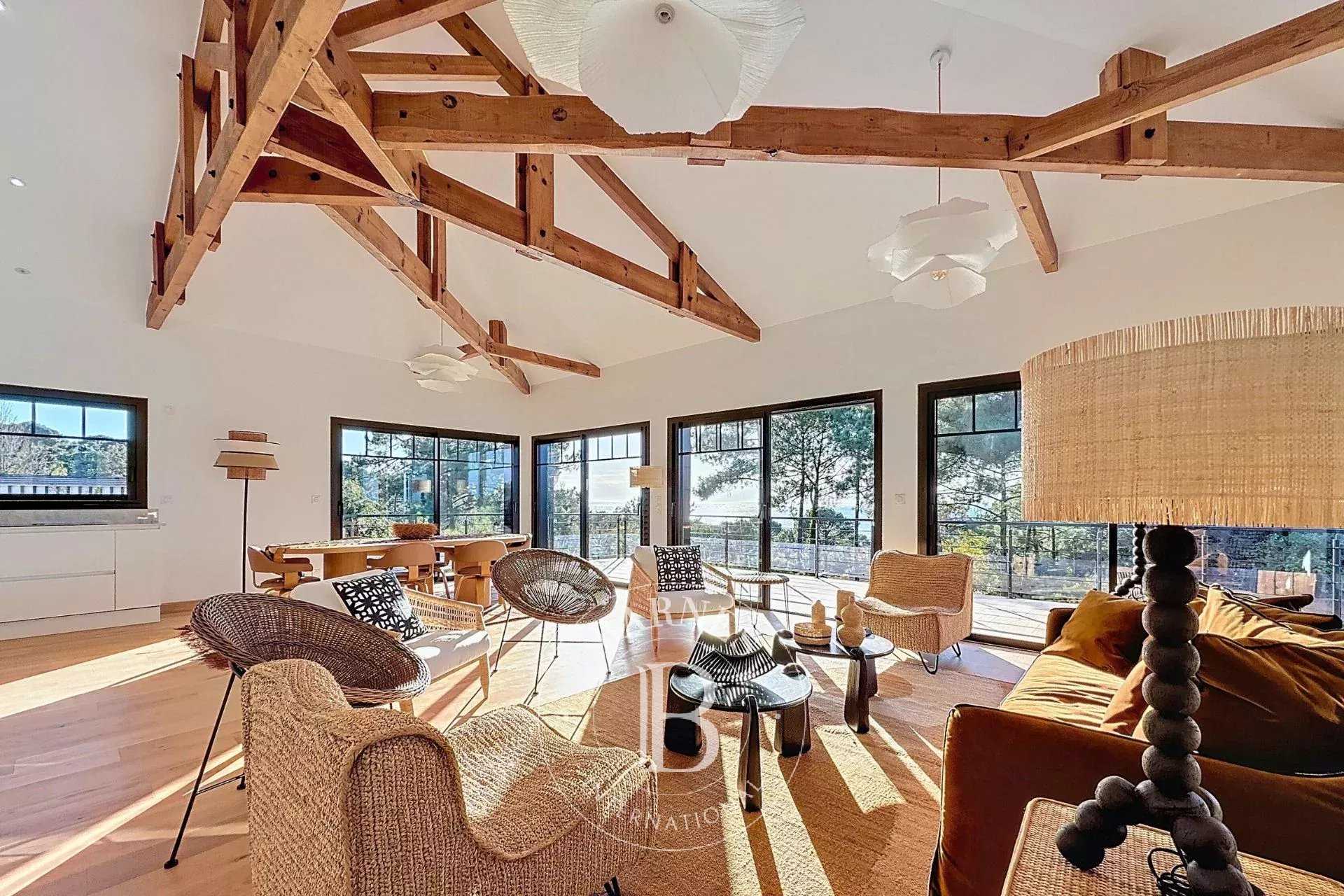 Pyla-sur-Mer  - Villa 6 Pi&egrave;ces 5 Chambres