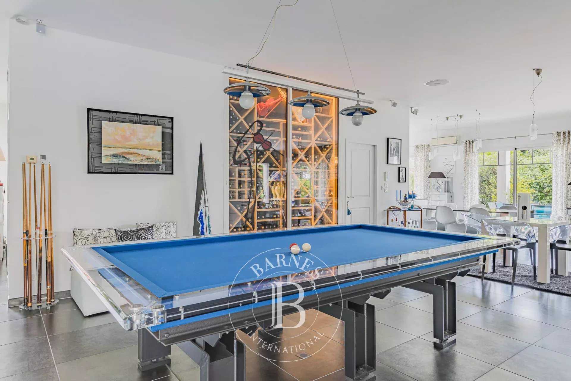 Arcachon  - Villa 6 Pi&egrave;ces 2 Chambres