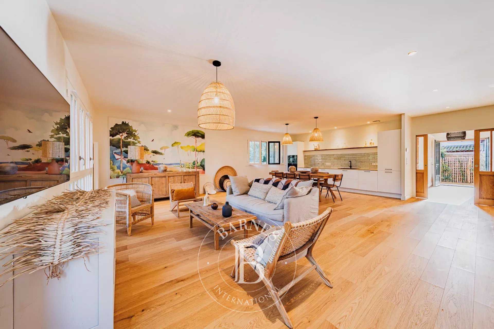 Lège-Cap-Ferret  - Villa 5 Pièces 4 Chambres