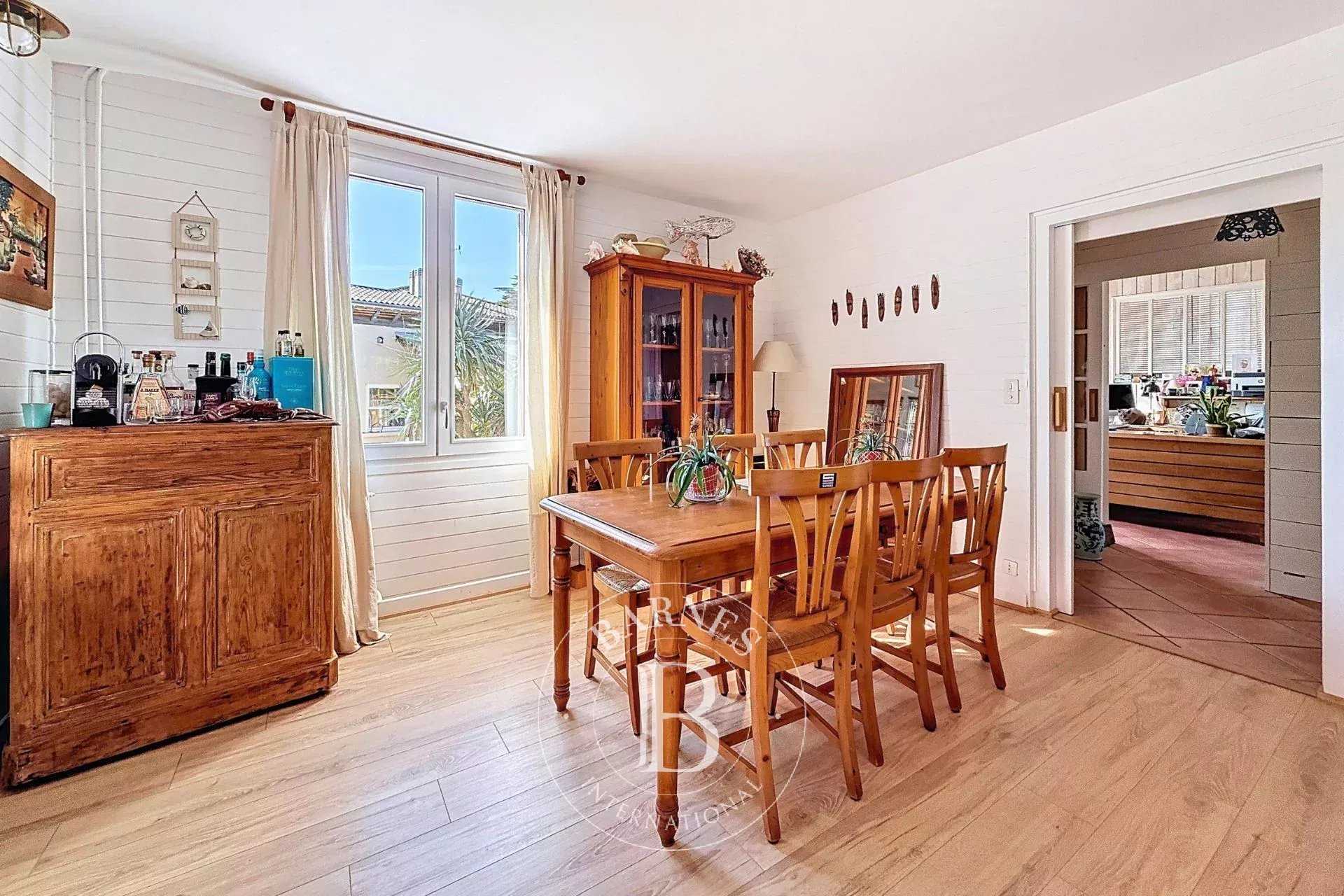 Lège-Cap-Ferret  - Villa 8 Pi&egrave;ces 4 Chambres