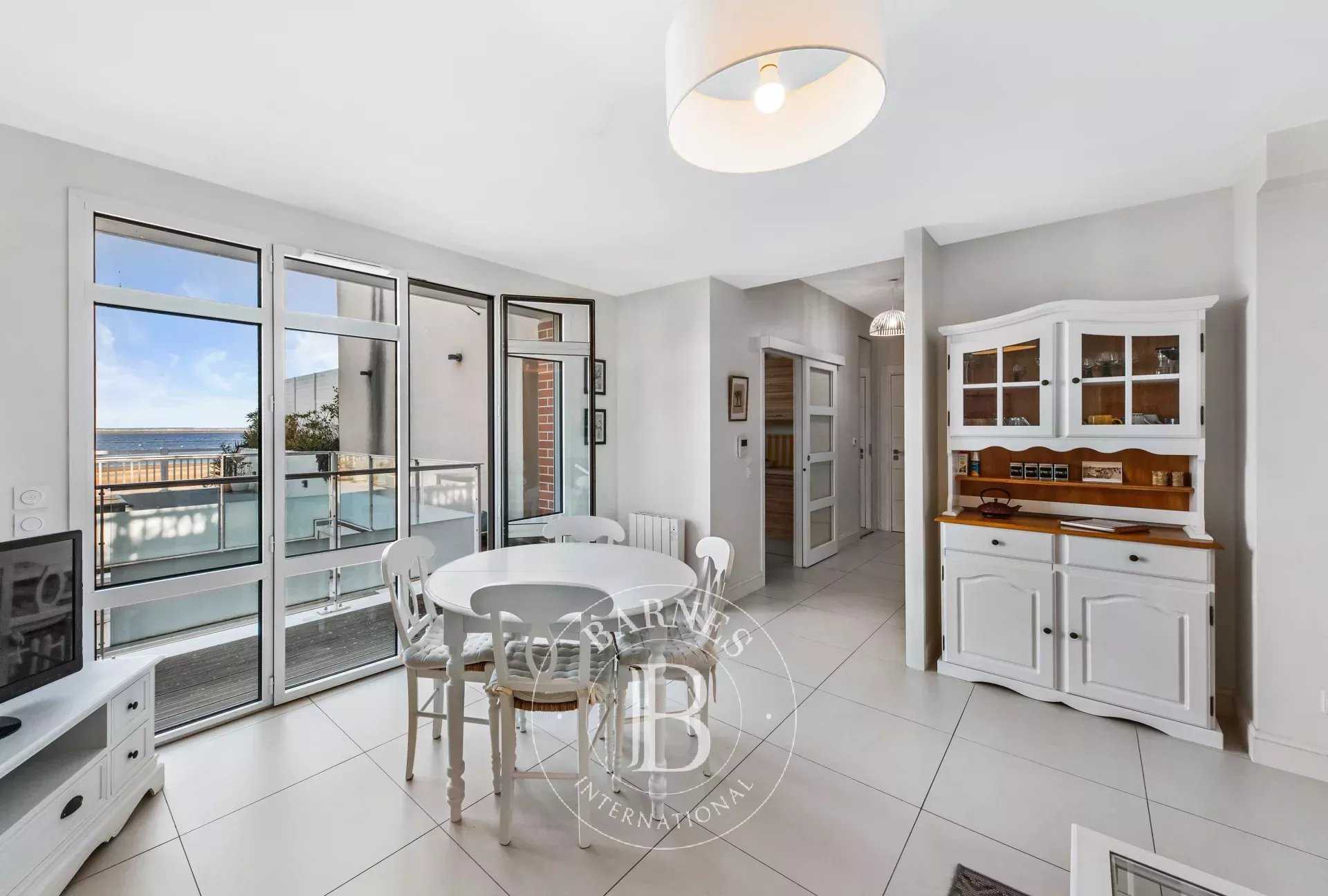 Arcachon  - Piso 2 Cuartos, 1 Habitacion